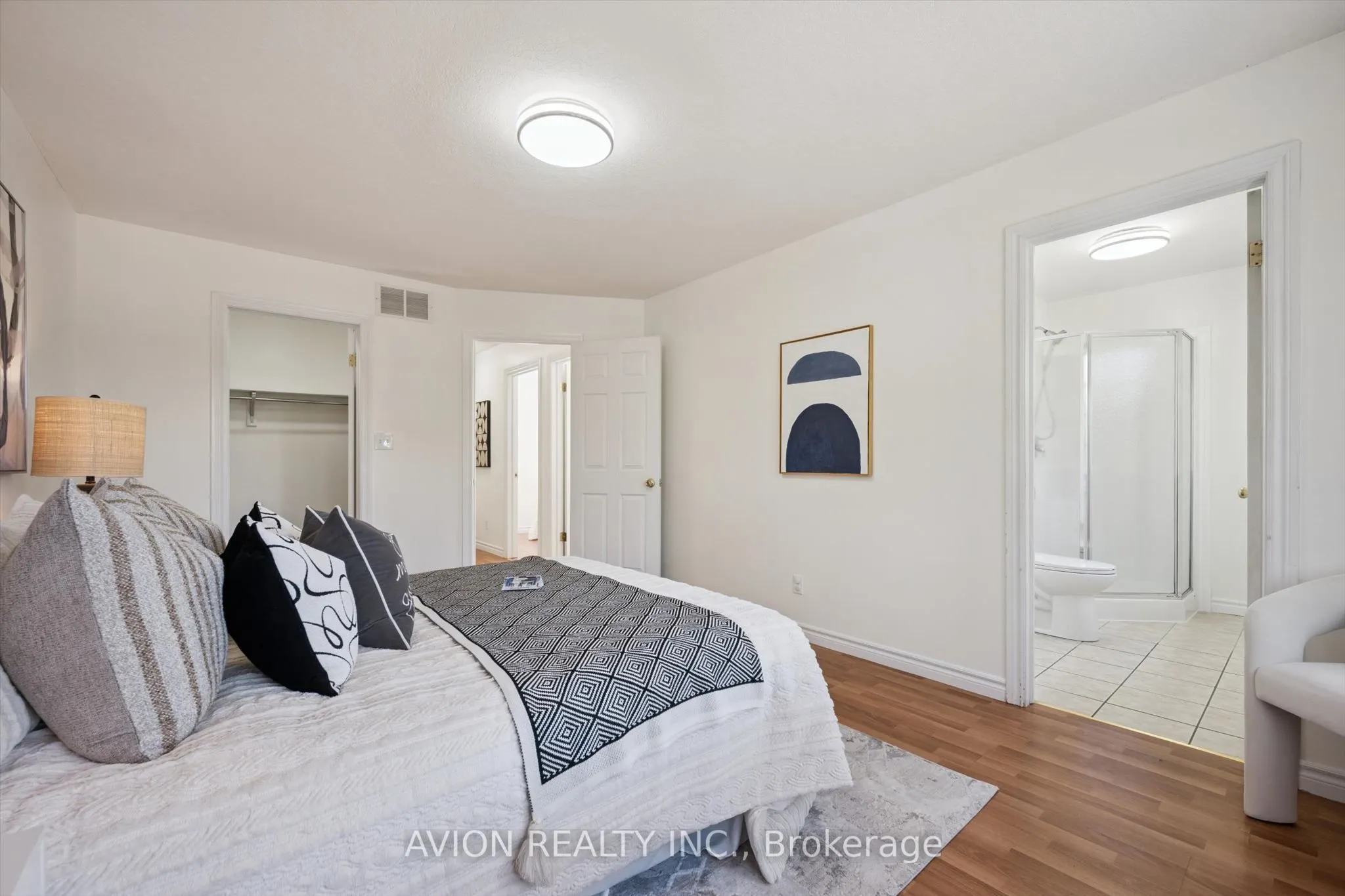 206 Buttercup Court