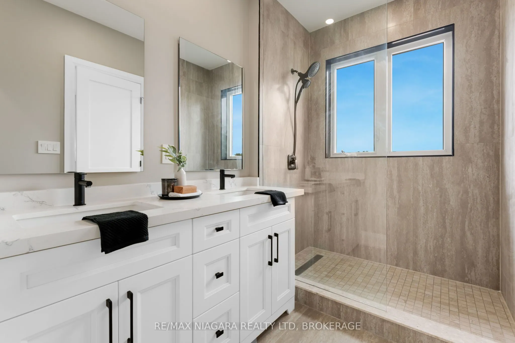 8900 Angie Drive #202