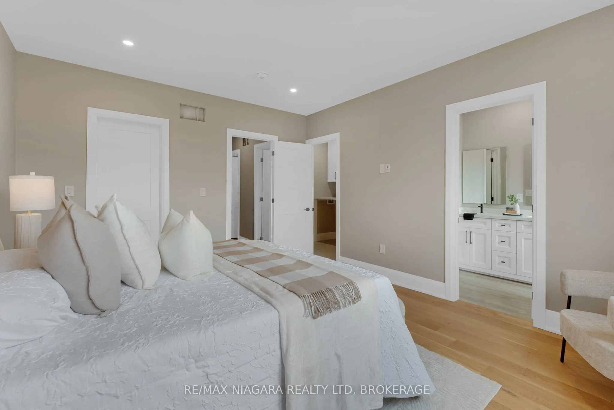8900 Angie Drive #201