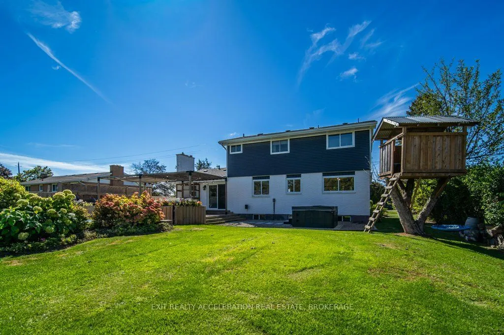 274 Montrose Road