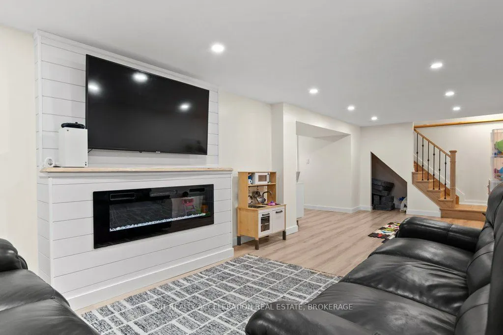 274 Montrose Road