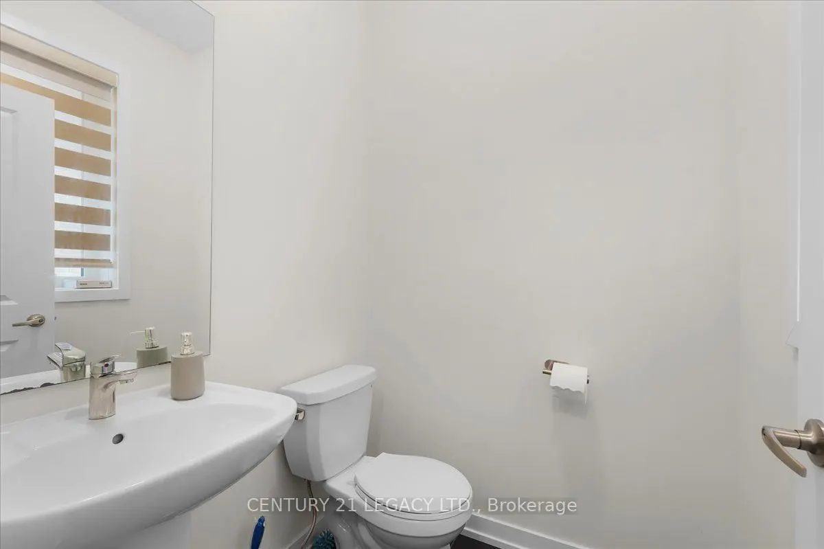 12 Shrubsall Street