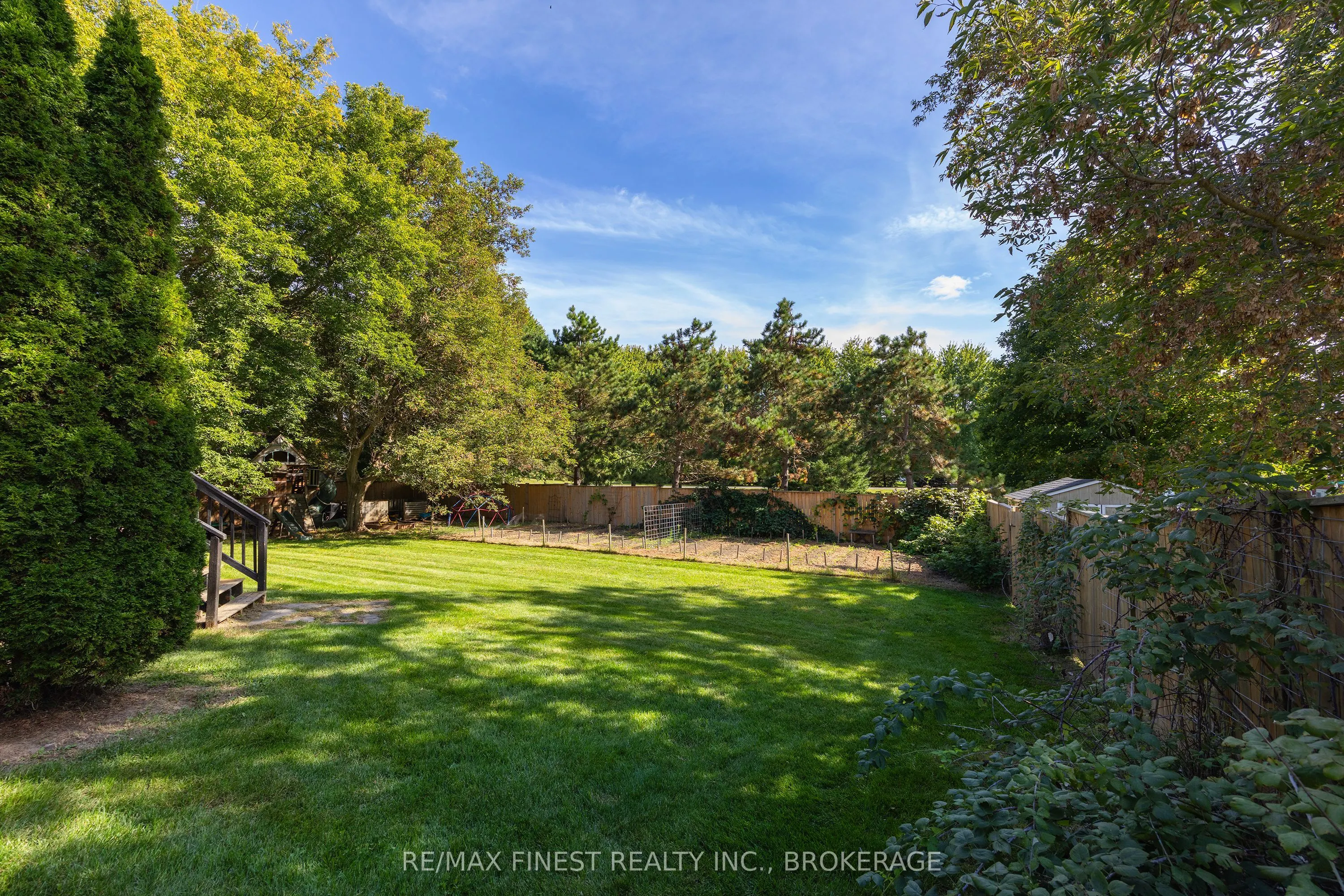 4404 Ashwood Drive