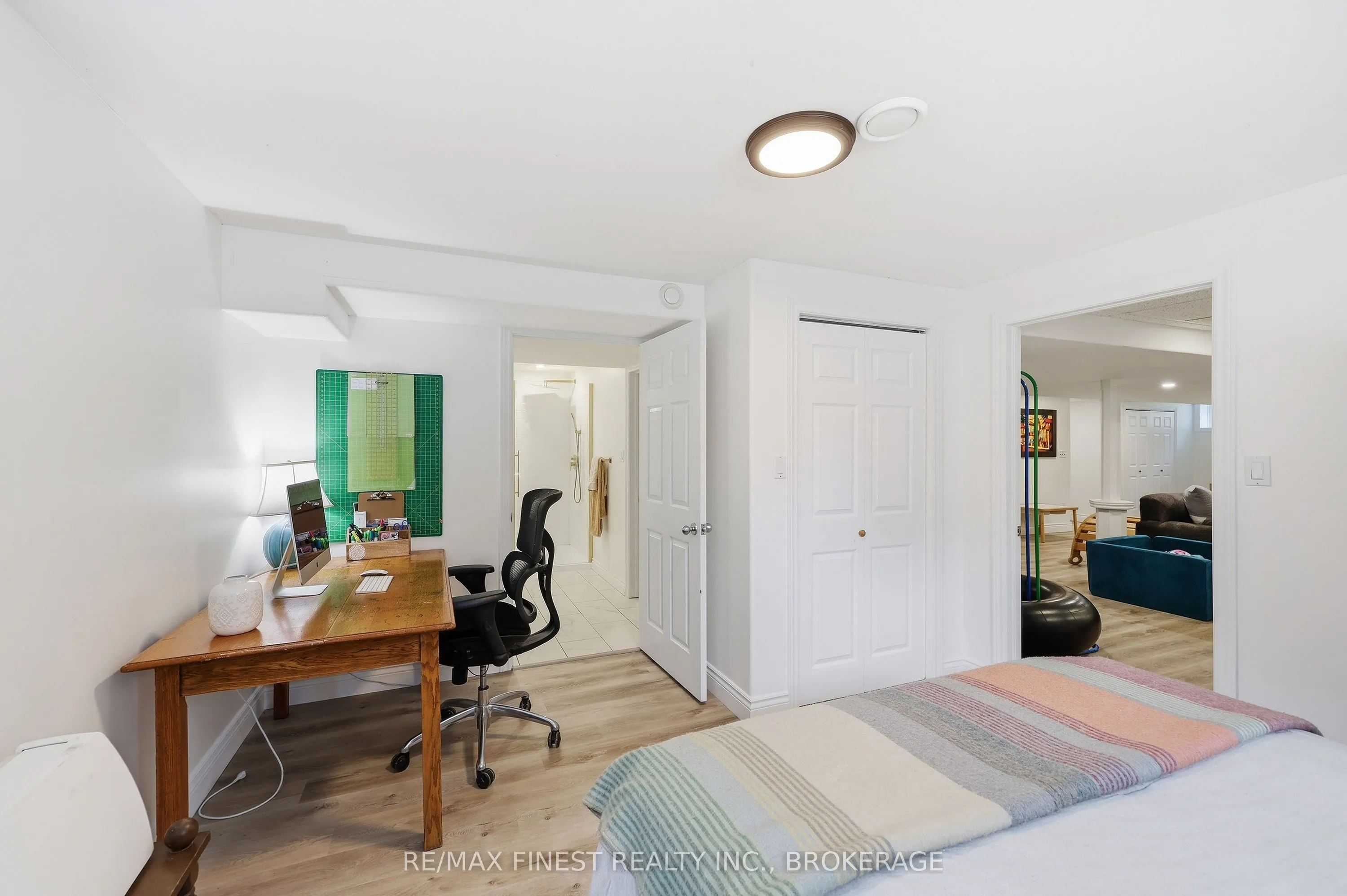 4404 Ashwood Drive