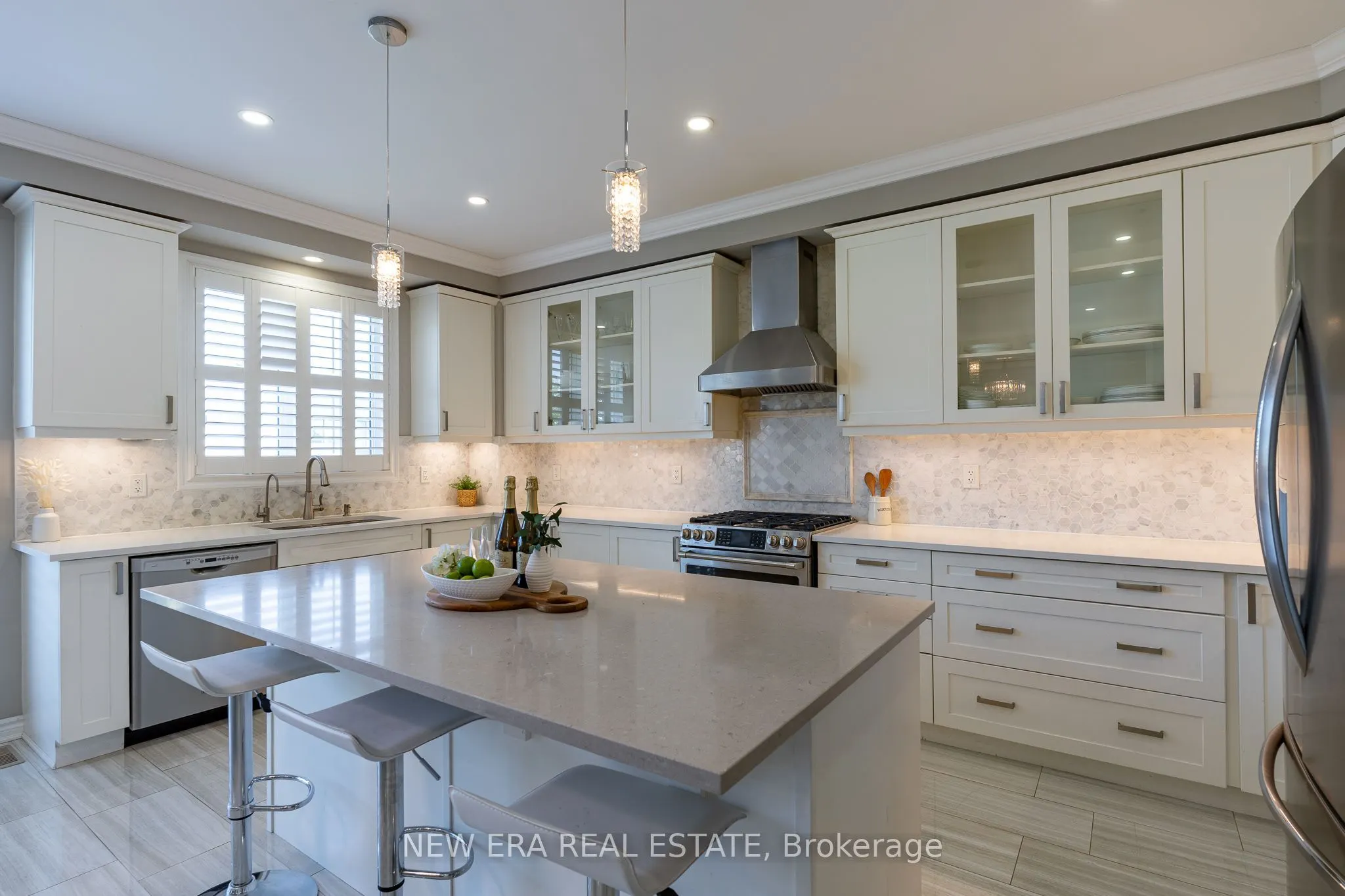 455 Equestrian Way