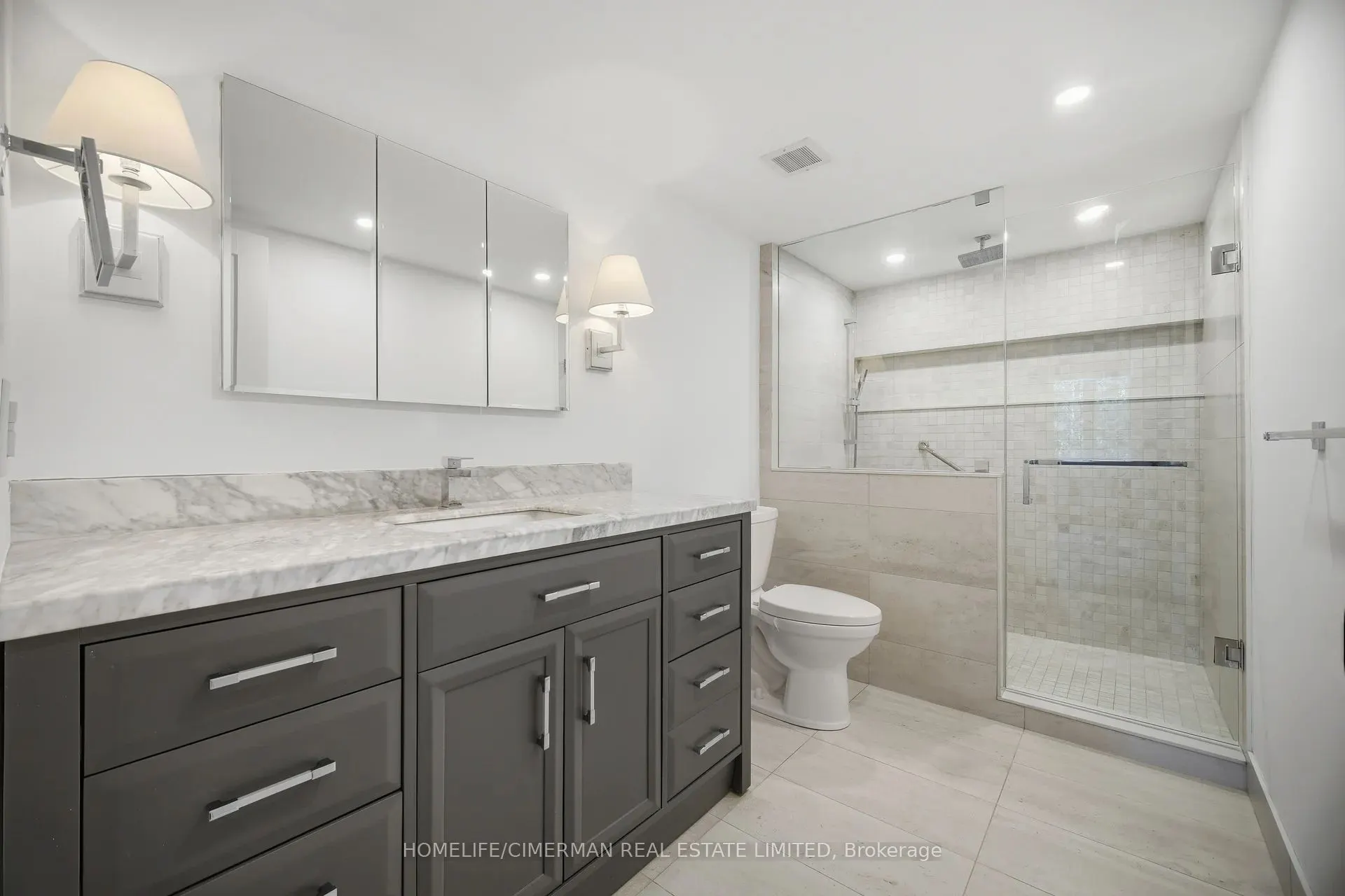 150 Wilson Street W #320