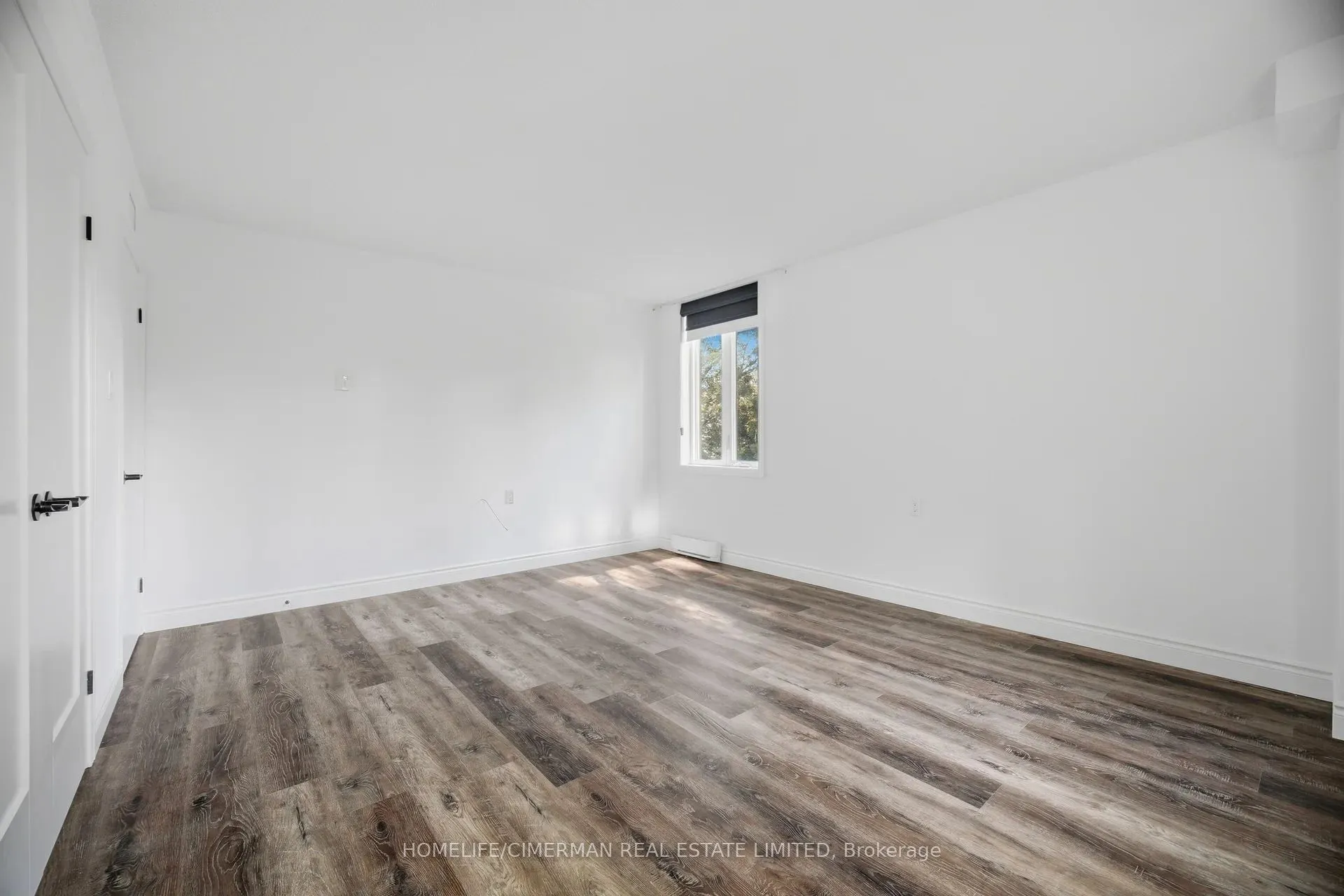 150 Wilson Street W #320