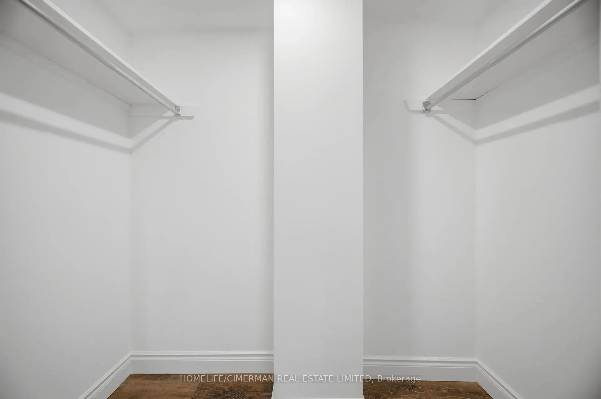 150 Wilson Street W #320