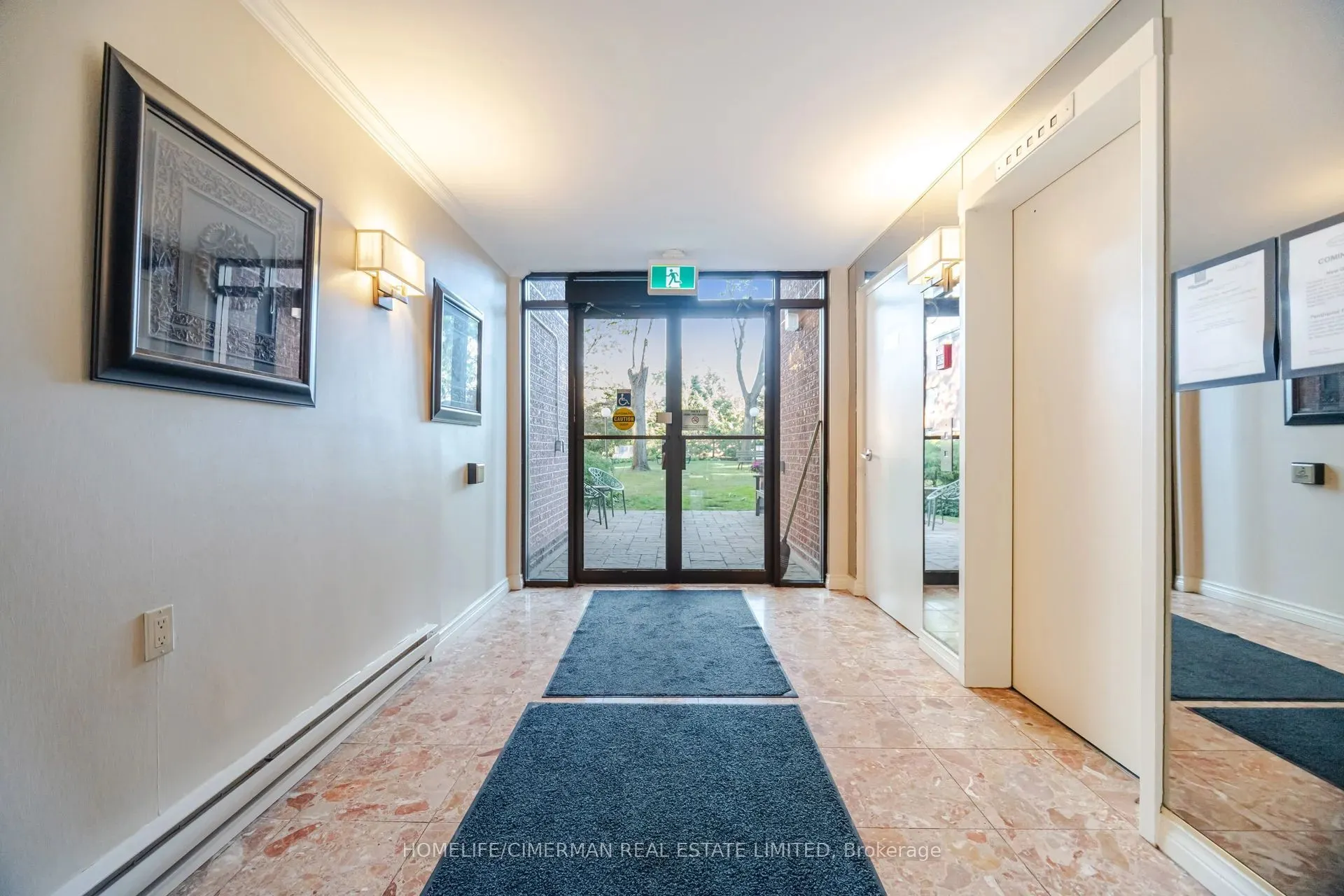 150 Wilson Street W #320