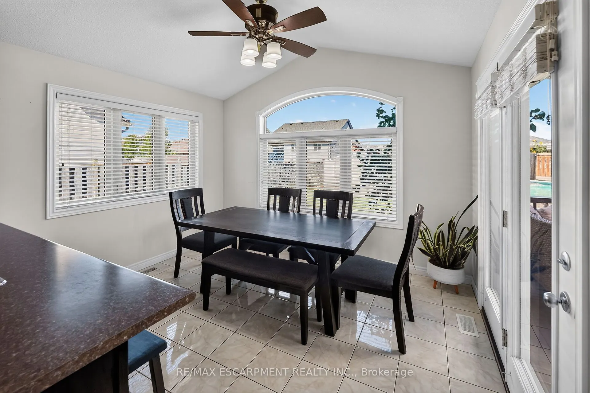17 Cherry Avenue