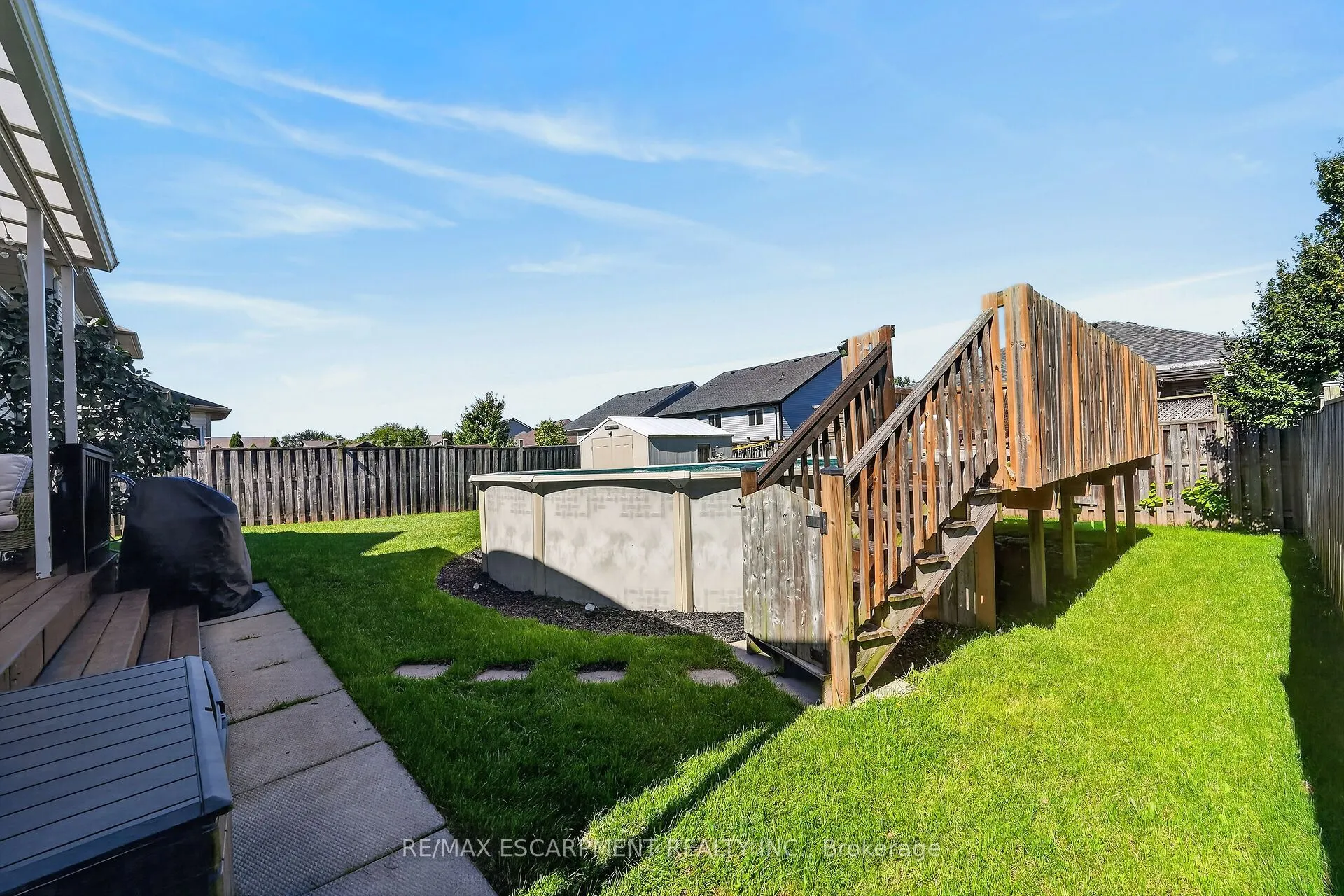 17 Cherry Avenue
