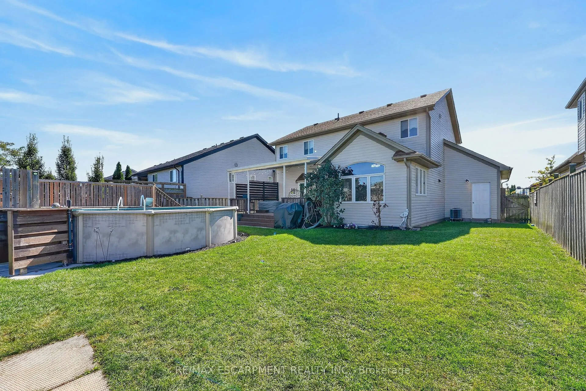 17 Cherry Avenue