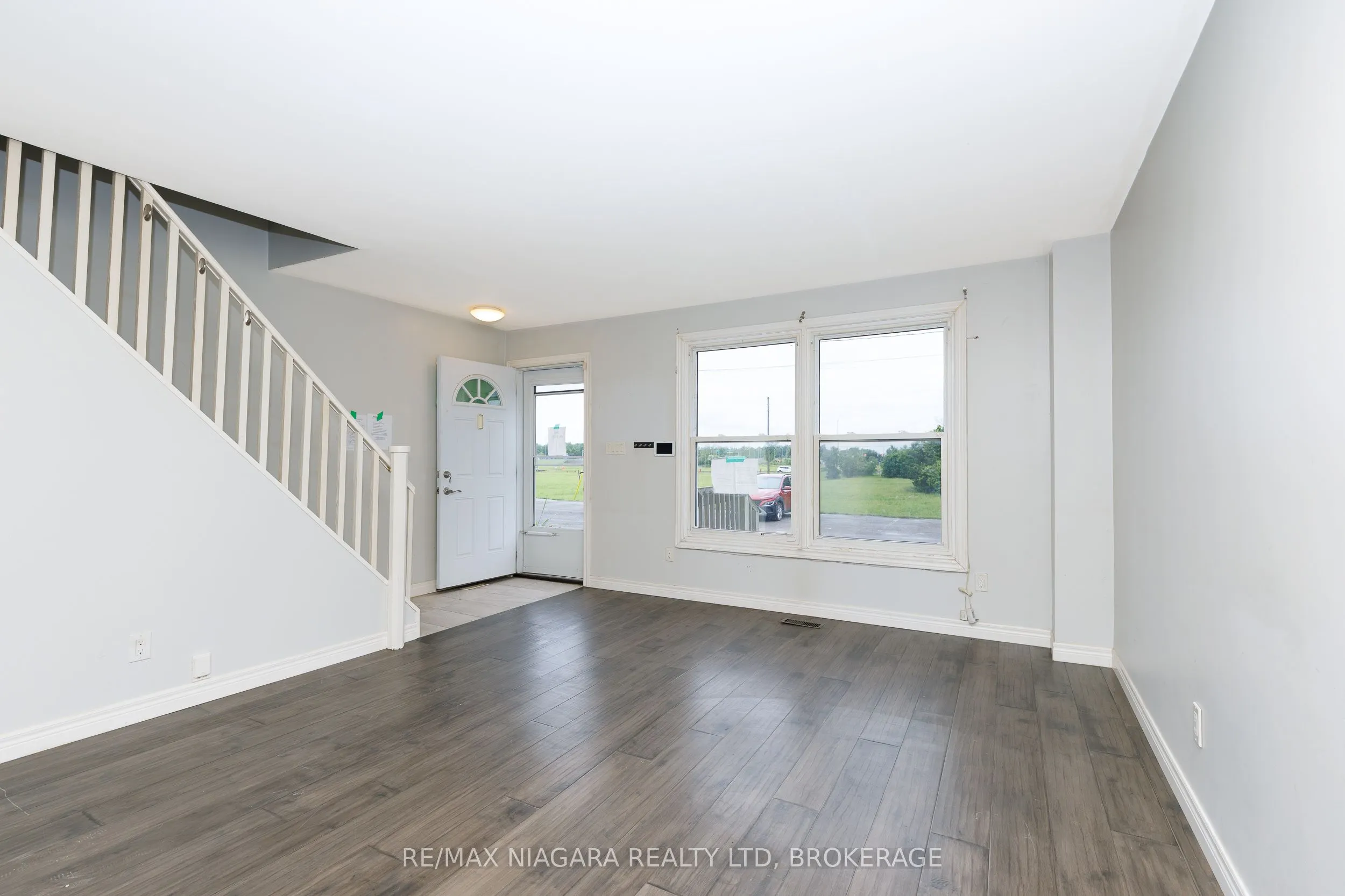 252 Bertie Street #1