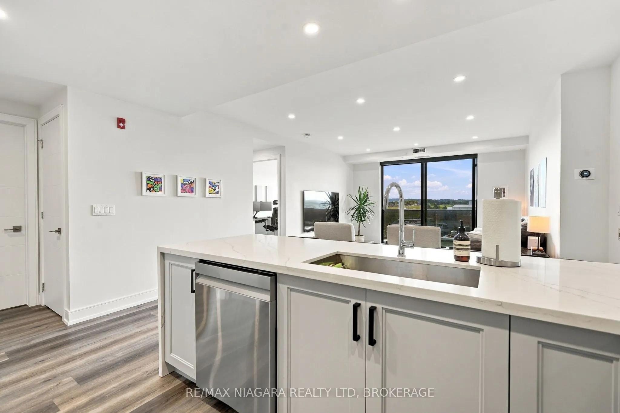 300B Fourth Avenue #509B