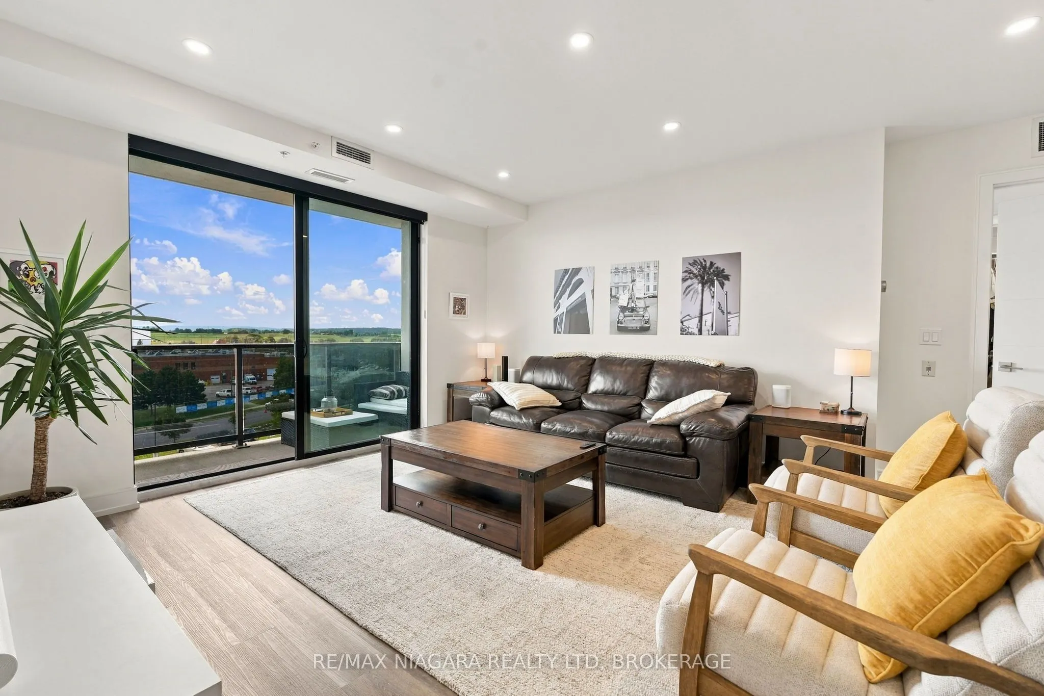 300B Fourth Avenue #509B