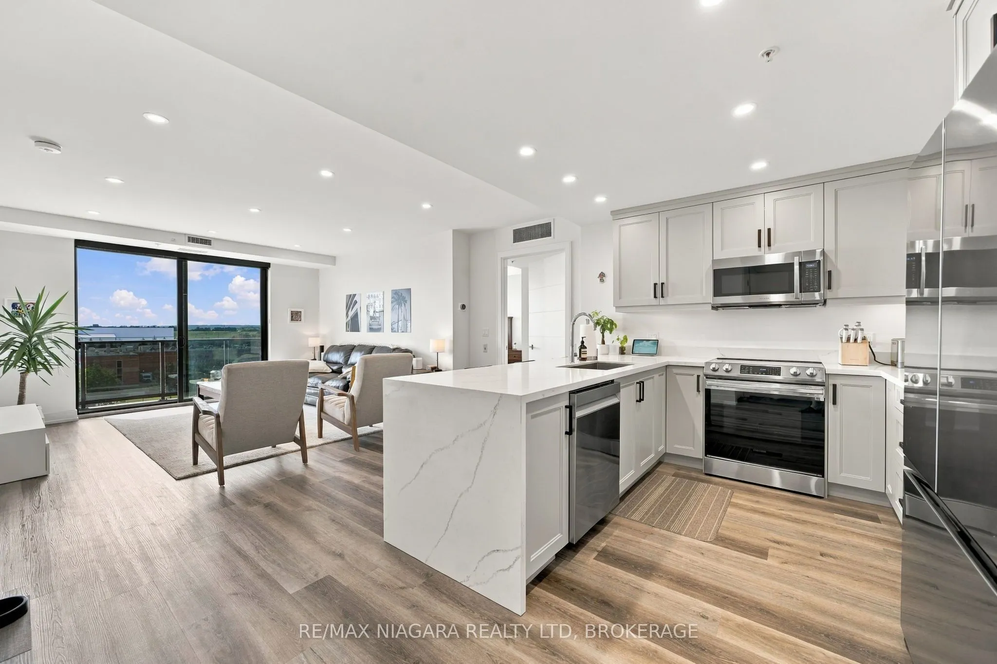 300B Fourth Avenue #509B