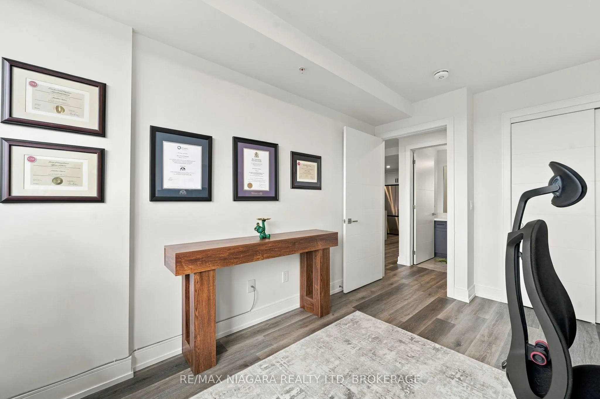 300B Fourth Avenue #509B