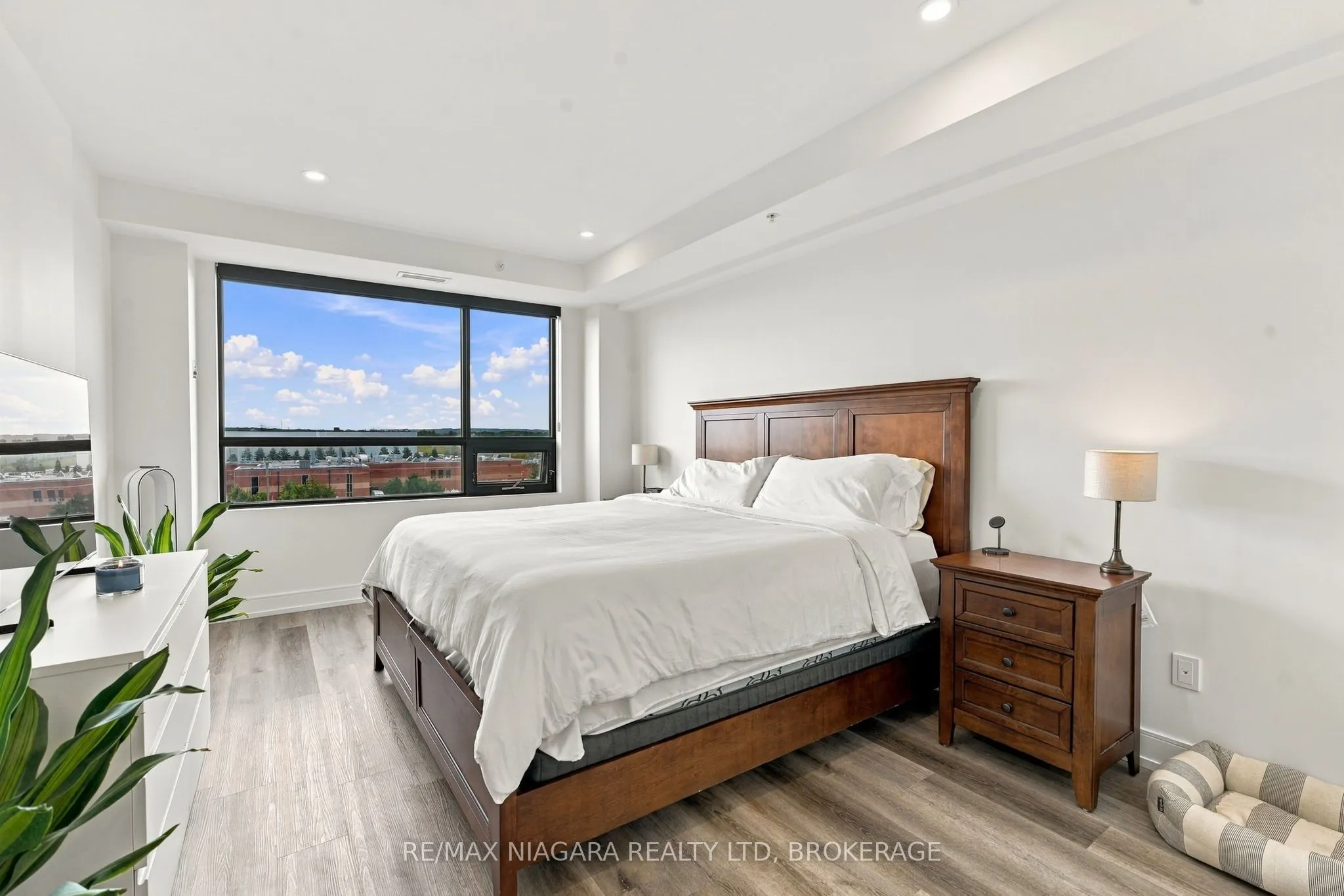 300B Fourth Avenue #509B