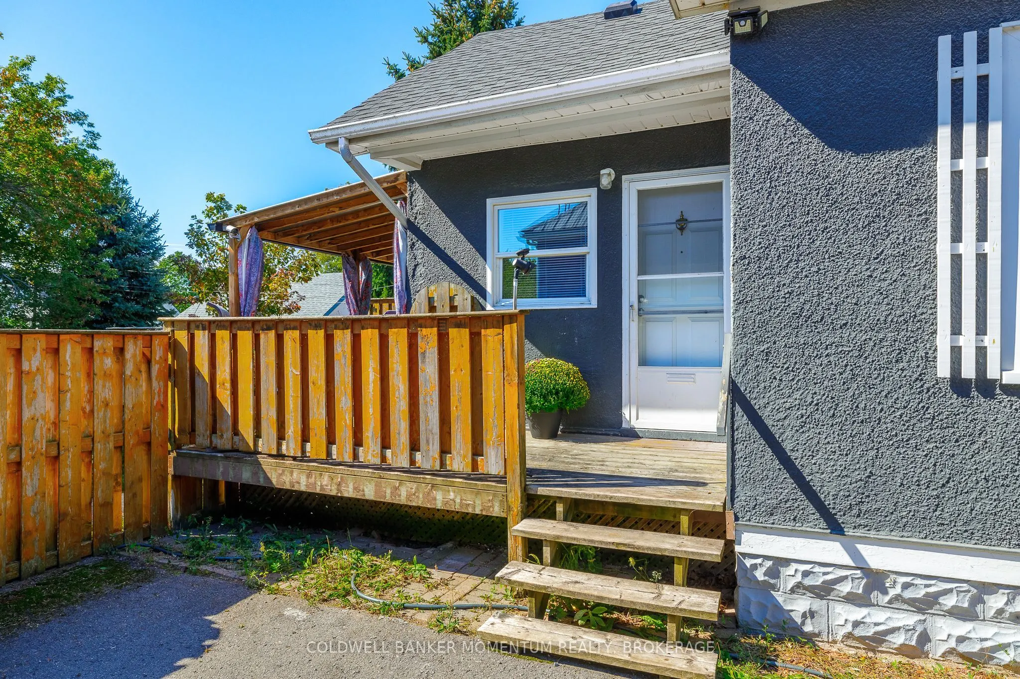 347 Bell Street