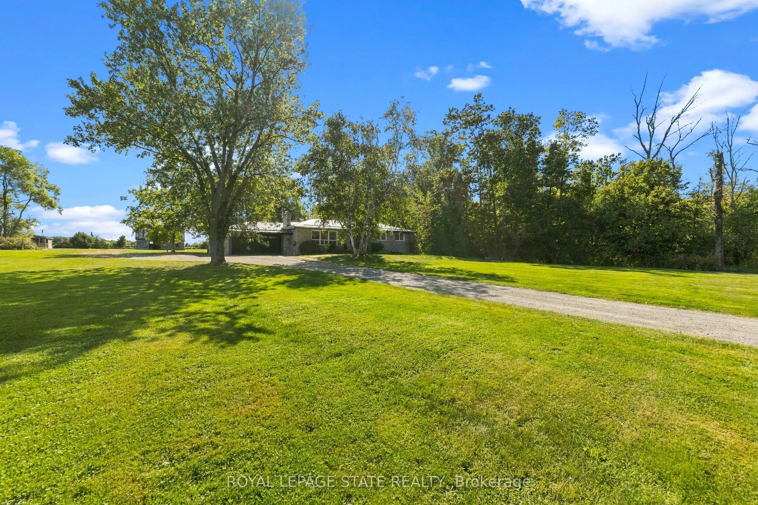 380 Haldimand Trail