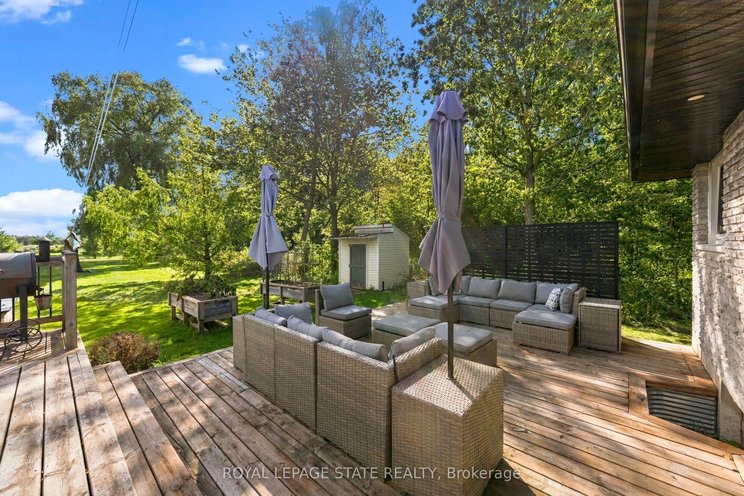 380 Haldimand Trail