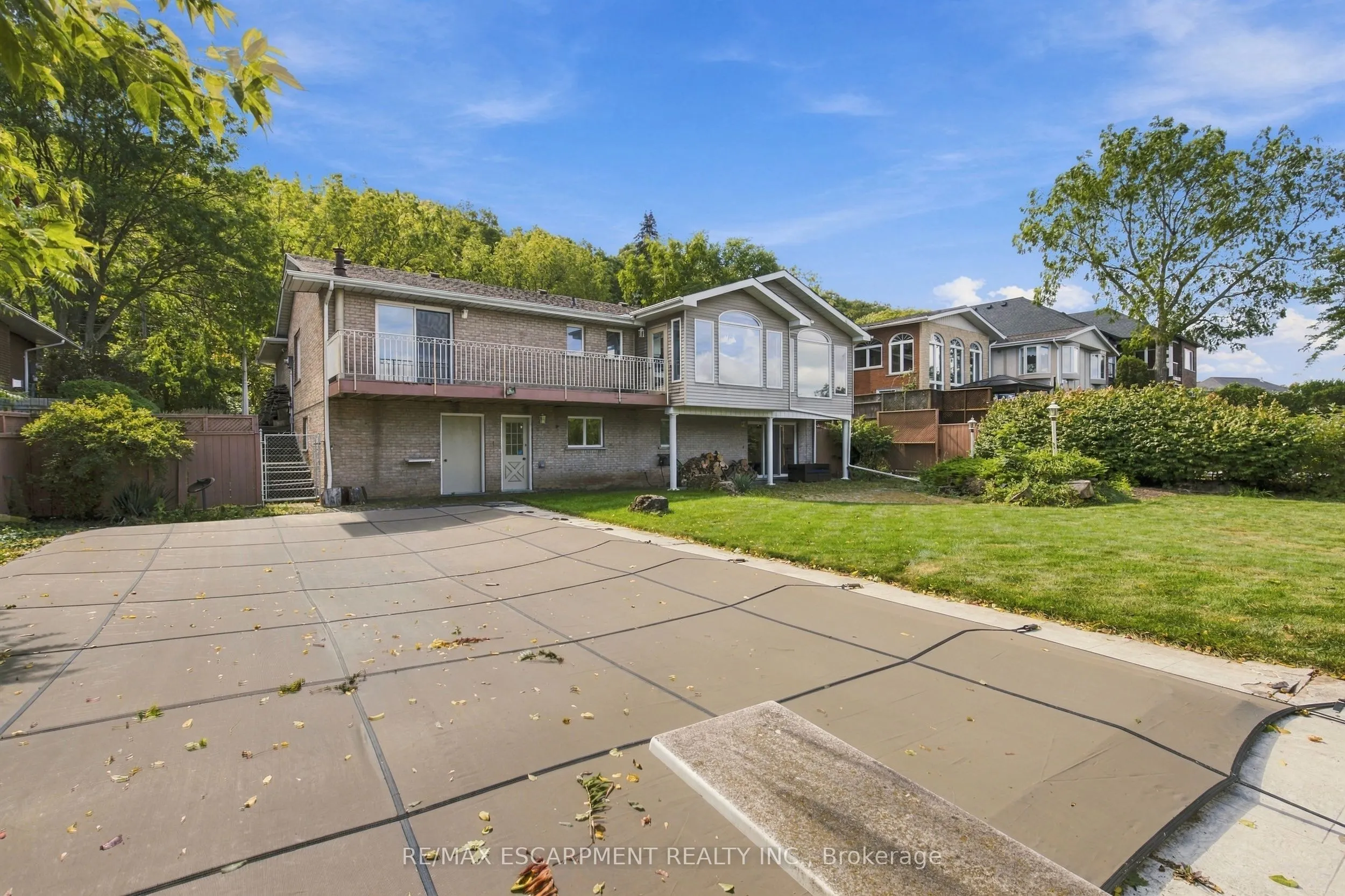 26 Leslie Drive