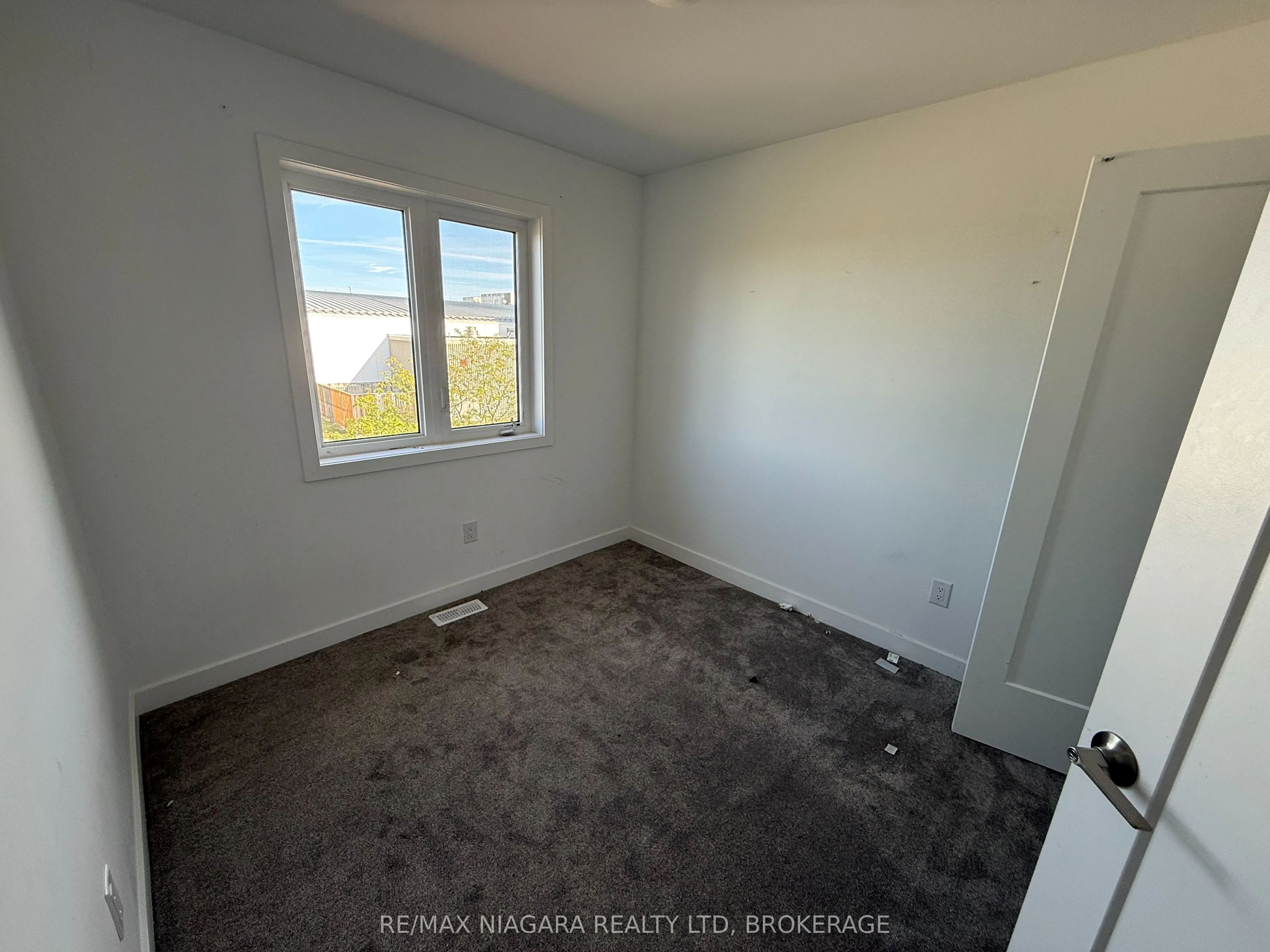 4263 Fourth Avenue #824