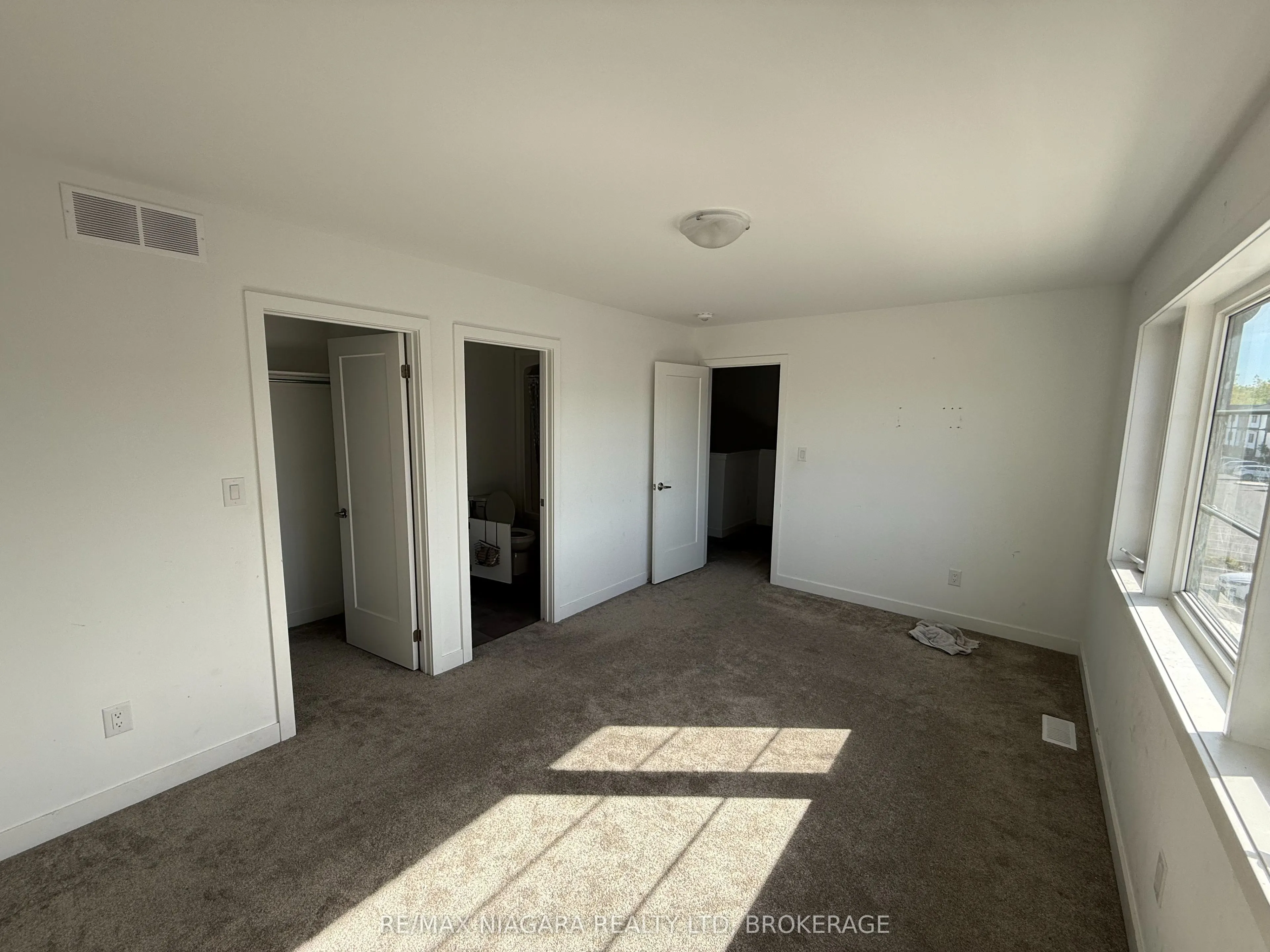 4263 Fourth Avenue #824