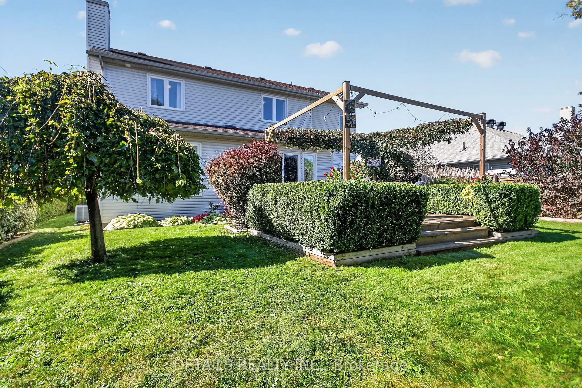 10 Forest Creek Drive