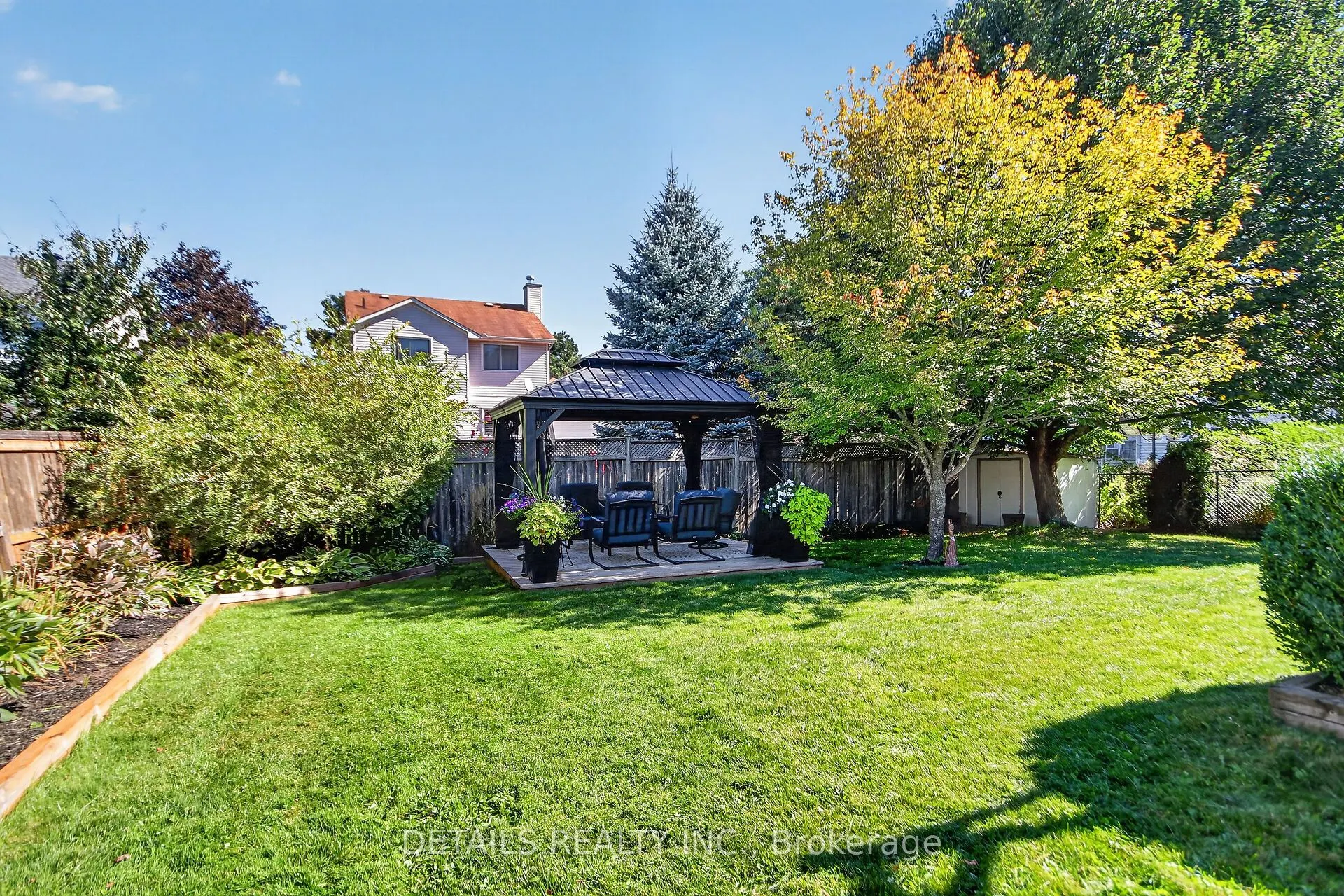 10 Forest Creek Drive