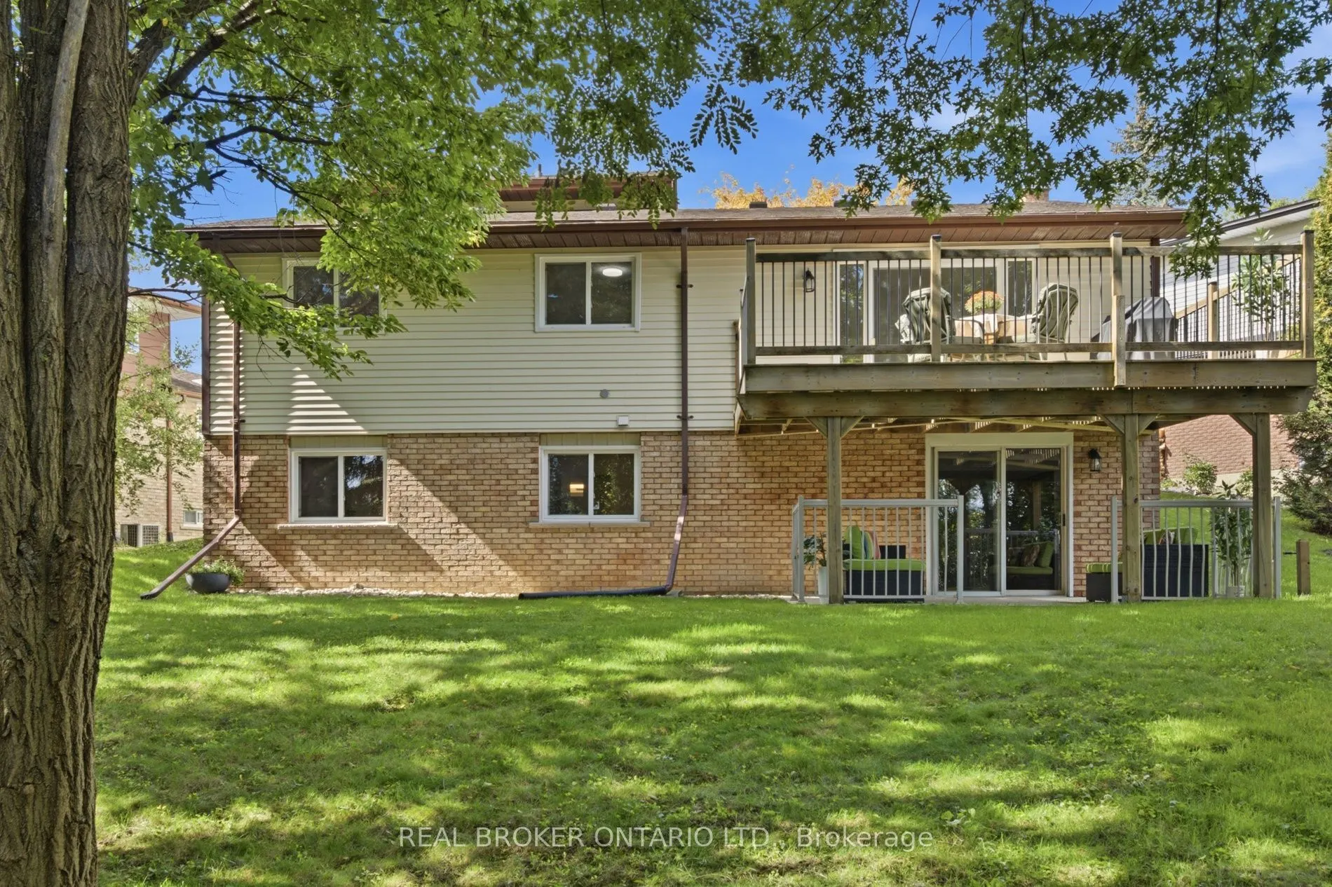 22 Ripley Crescent