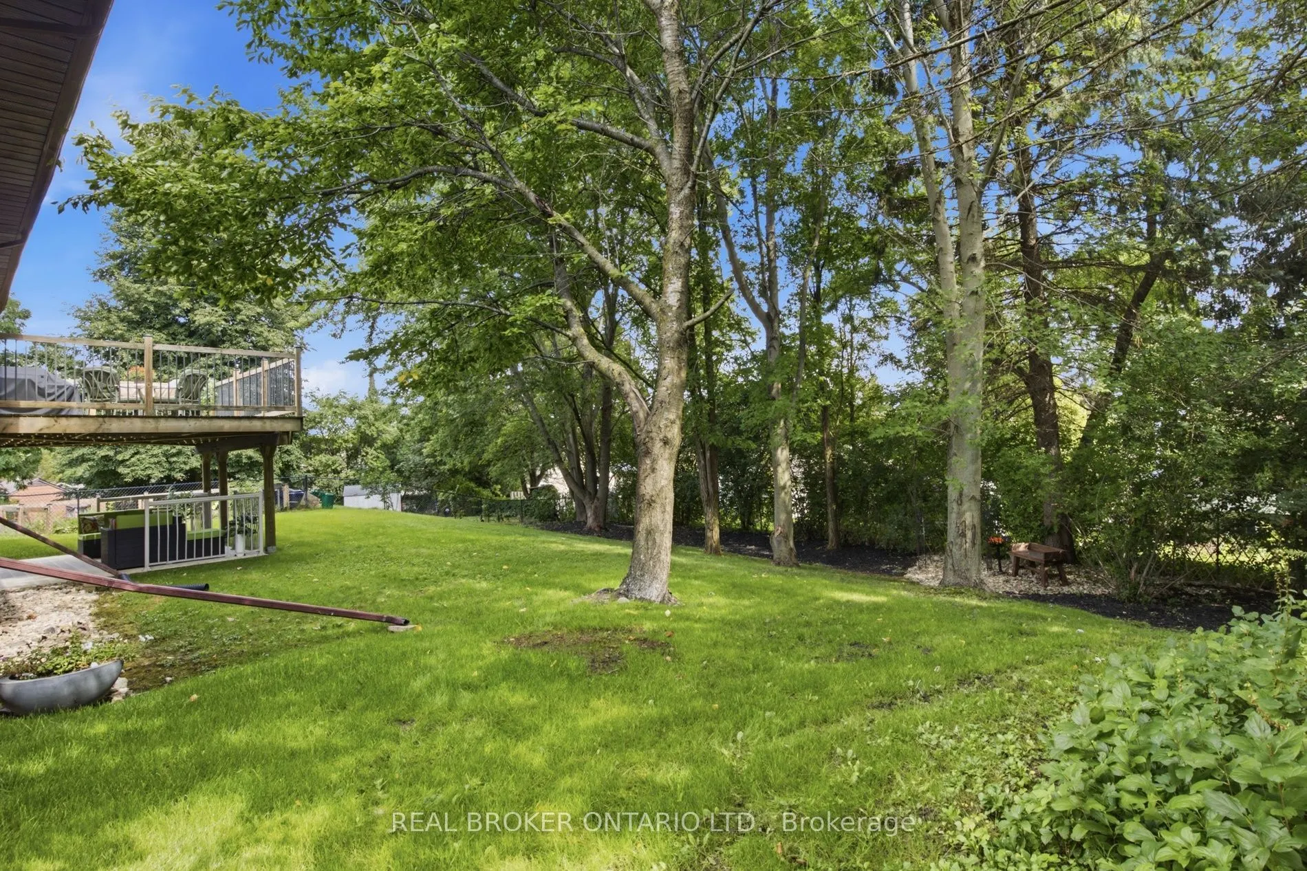 22 Ripley Crescent