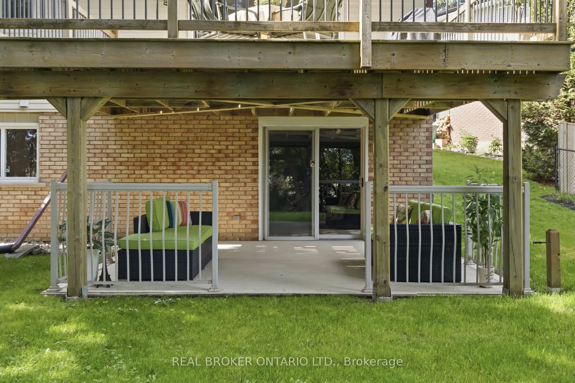 22 Ripley Crescent