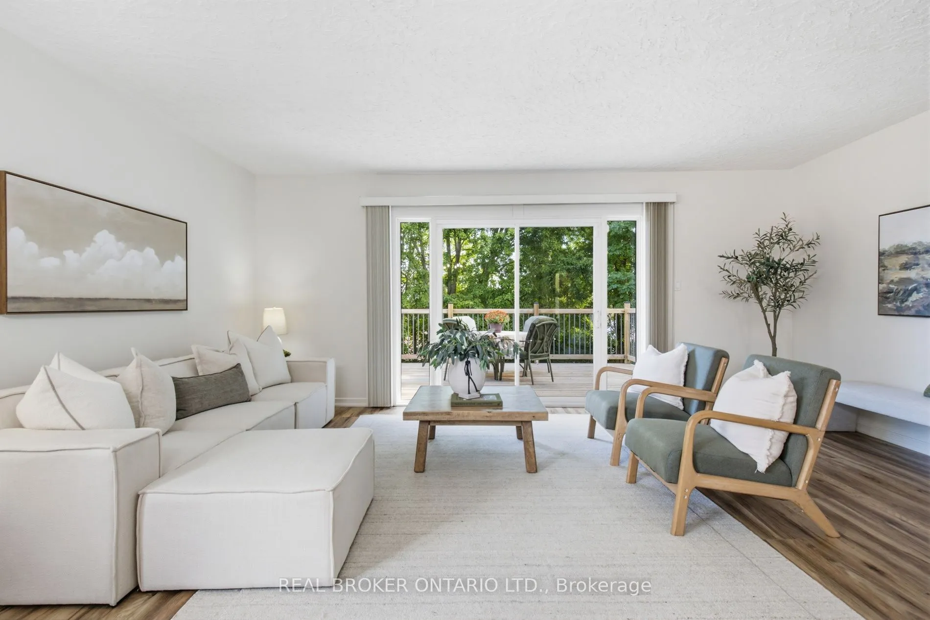 22 Ripley Crescent
