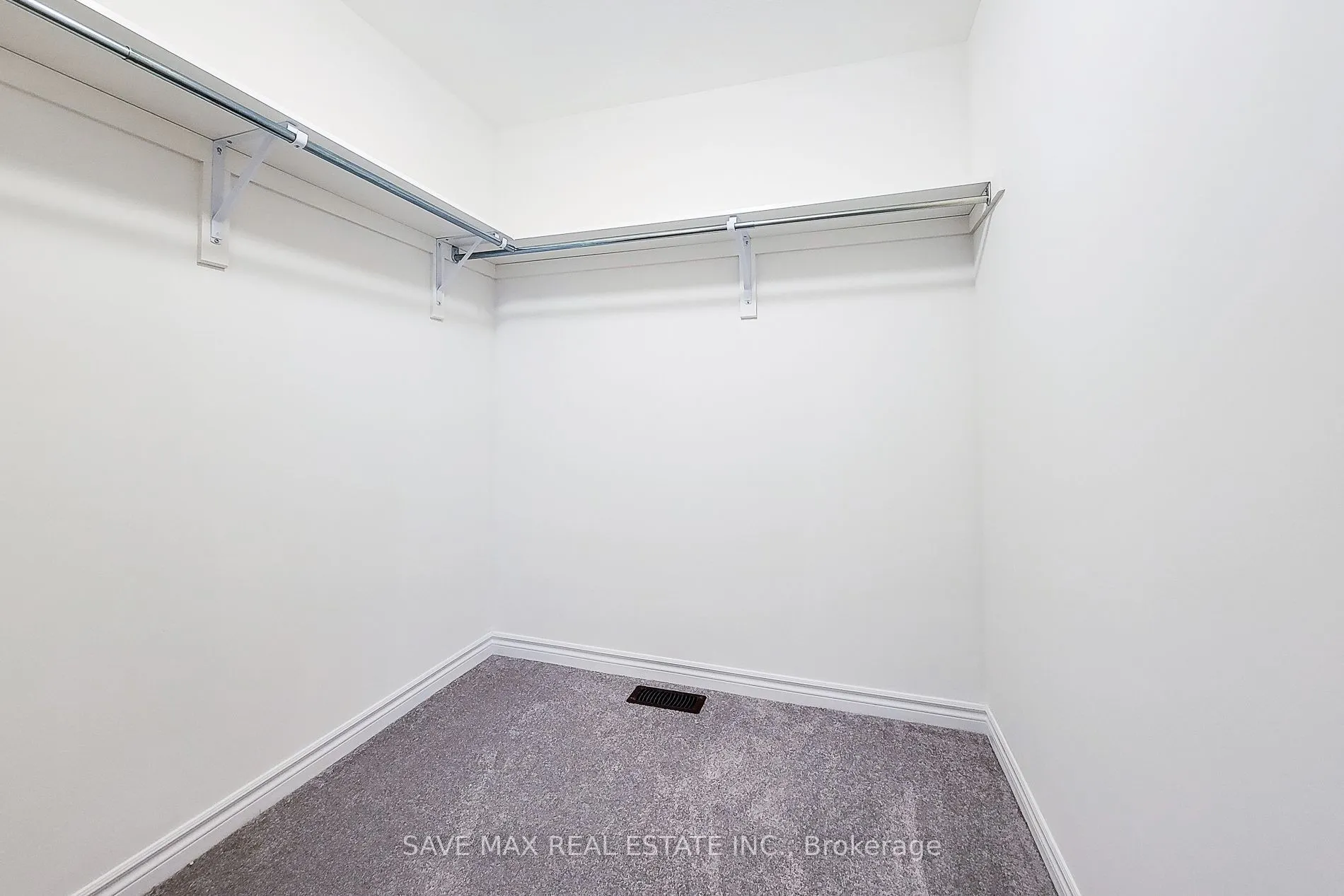 62 Hitchman st Street N