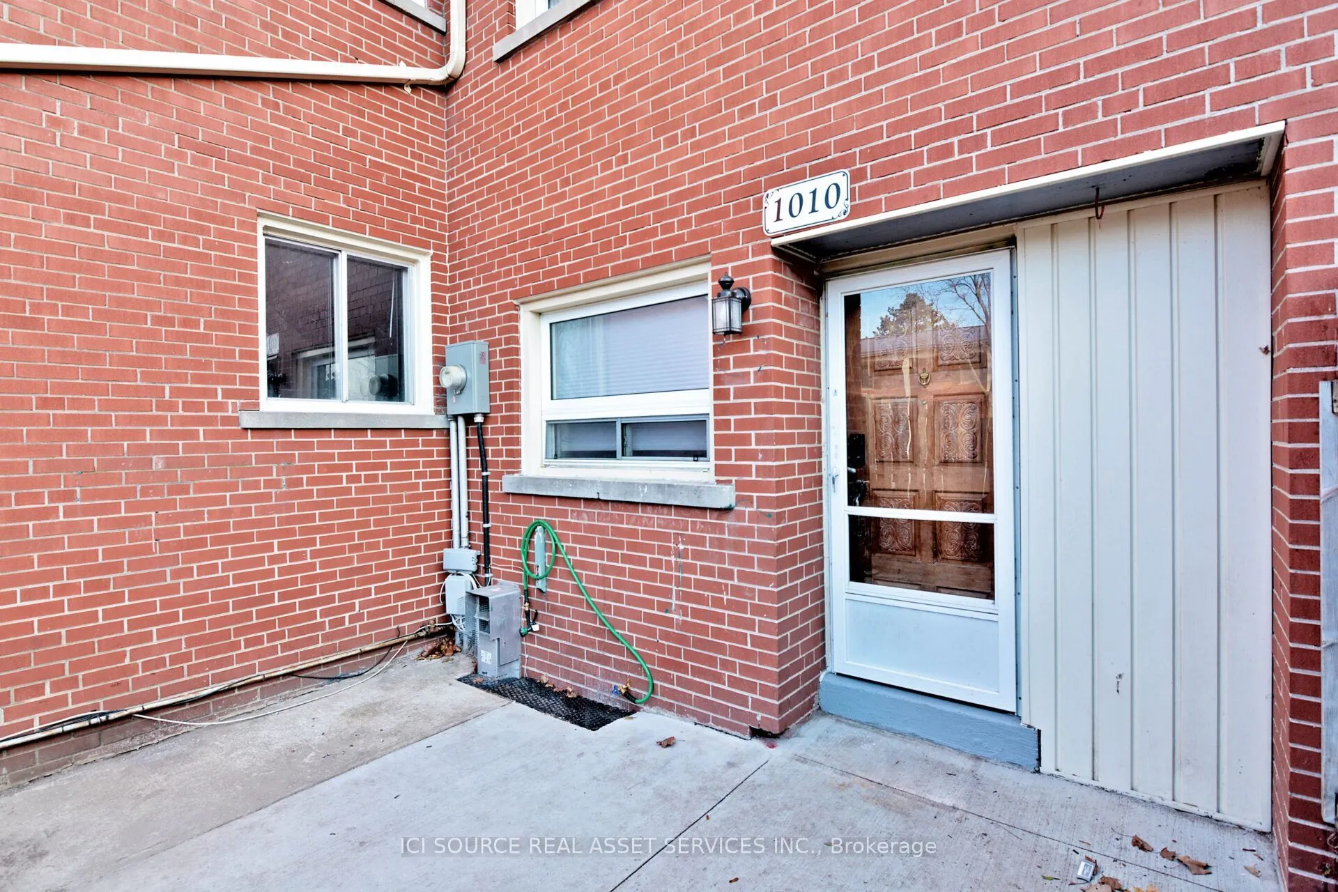 1010 Kipps Lane #11