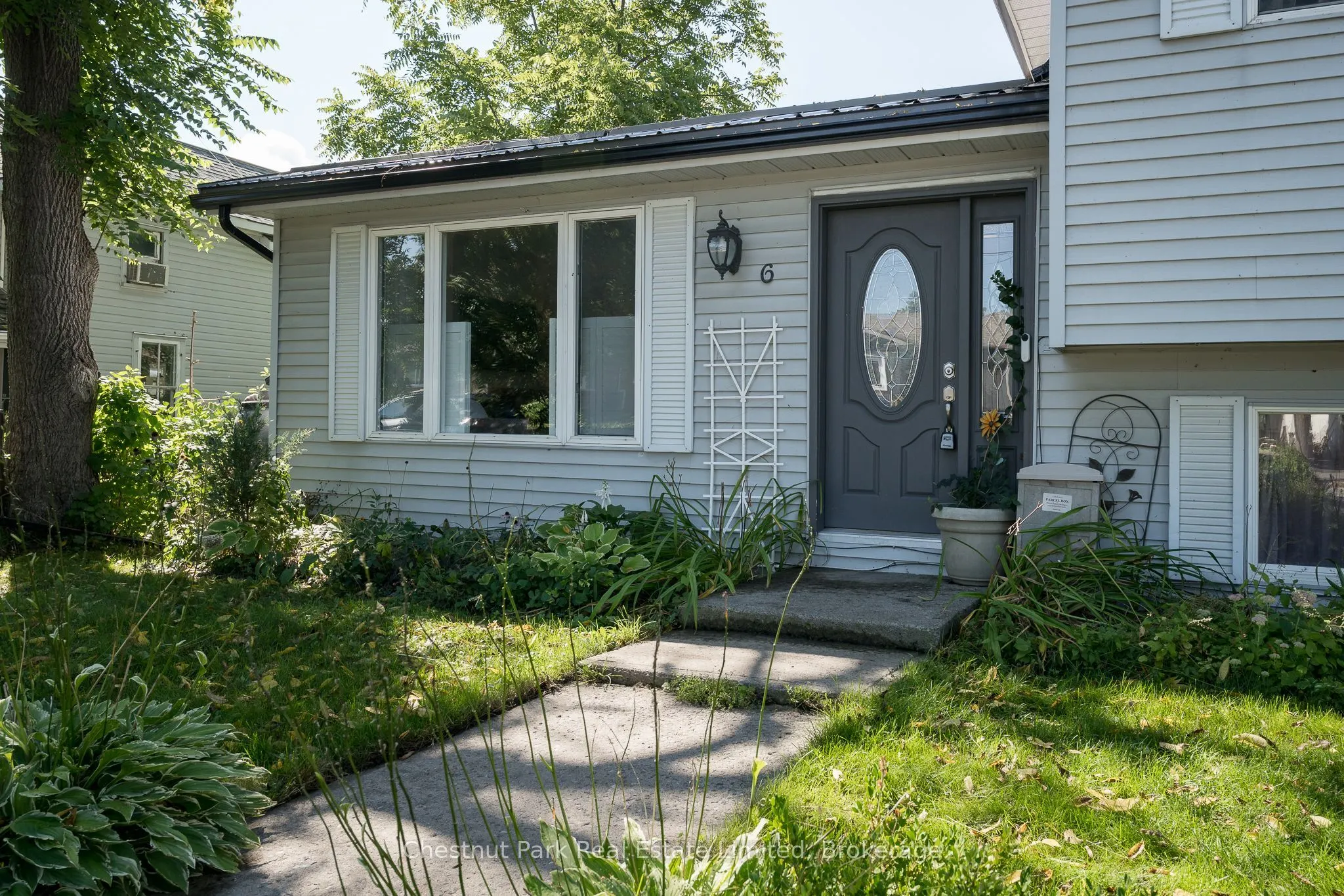 6 Spencer Street