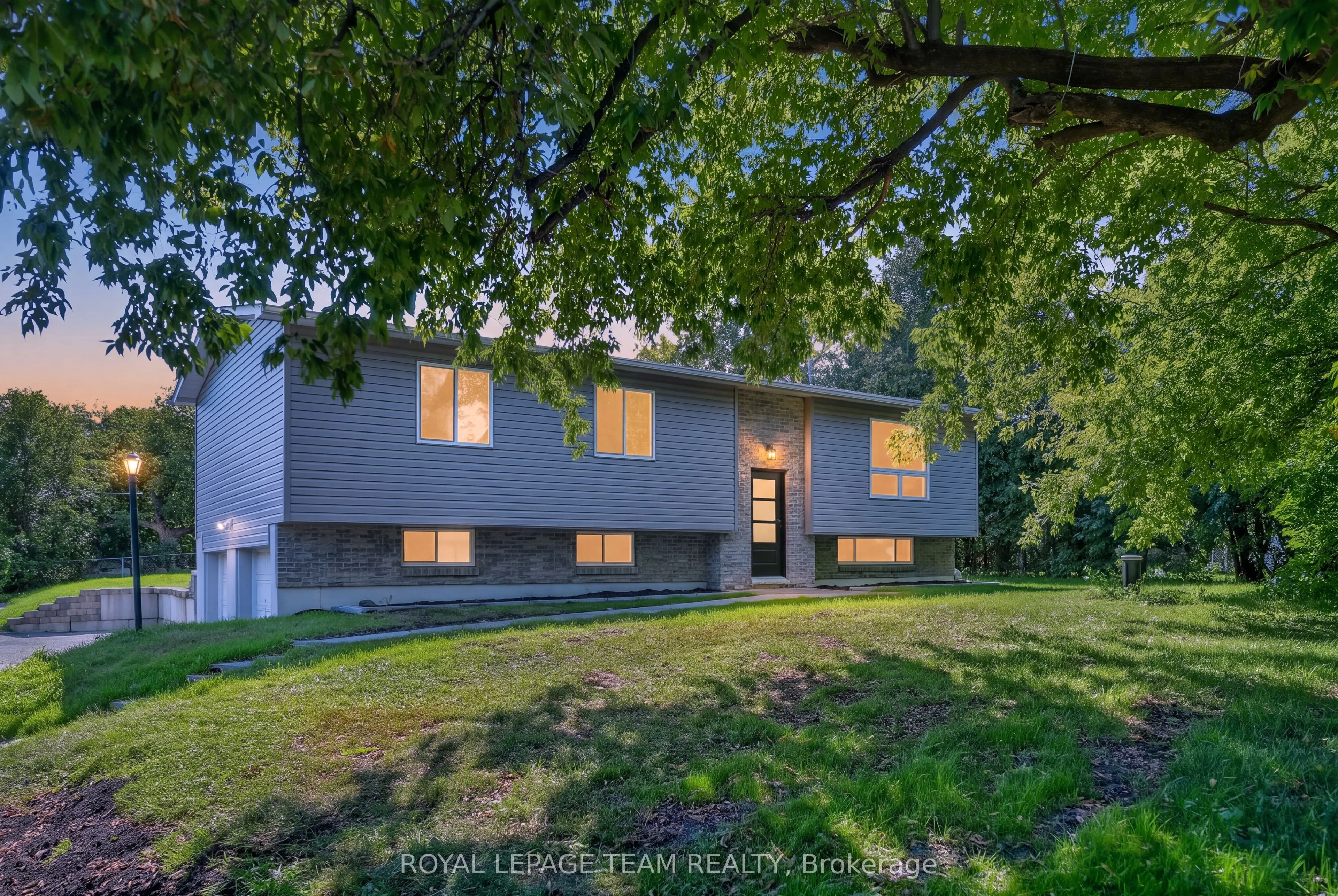 6614 Parkway Road