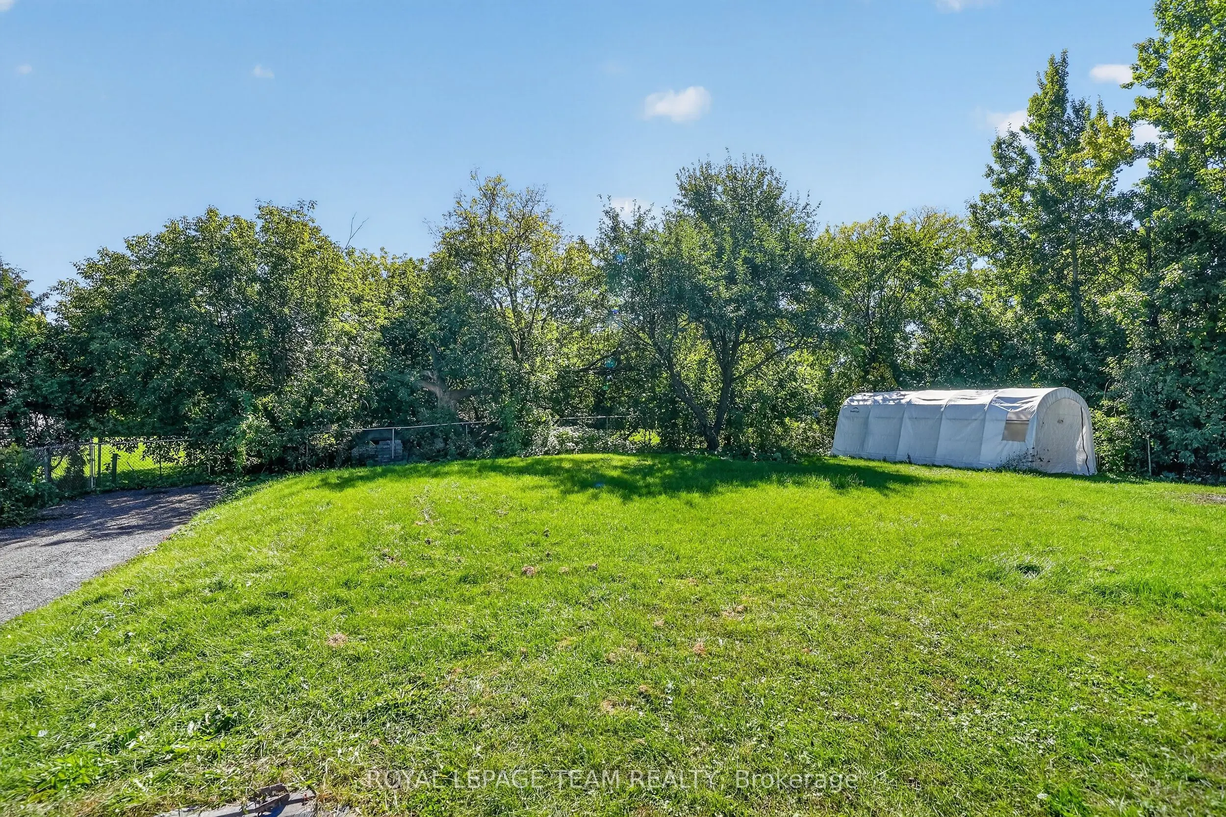 6614 Parkway Road