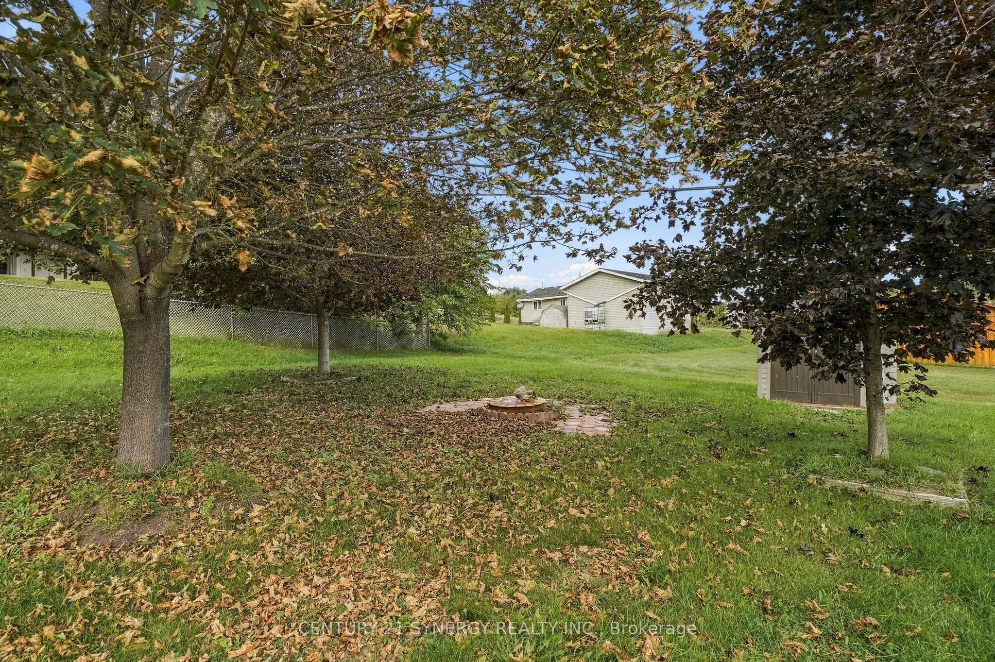 696 Whites Road