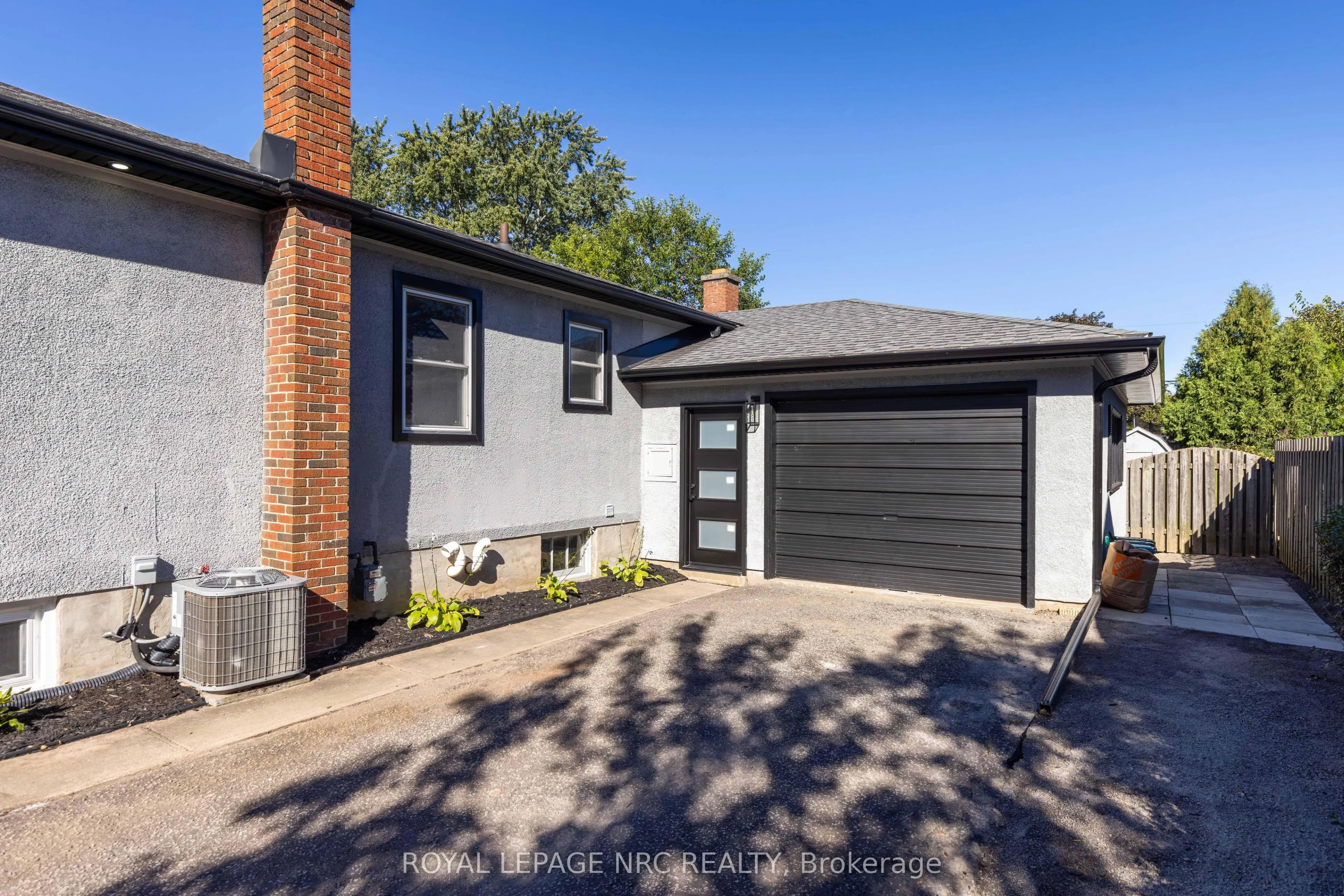 21 Silverdale Drive