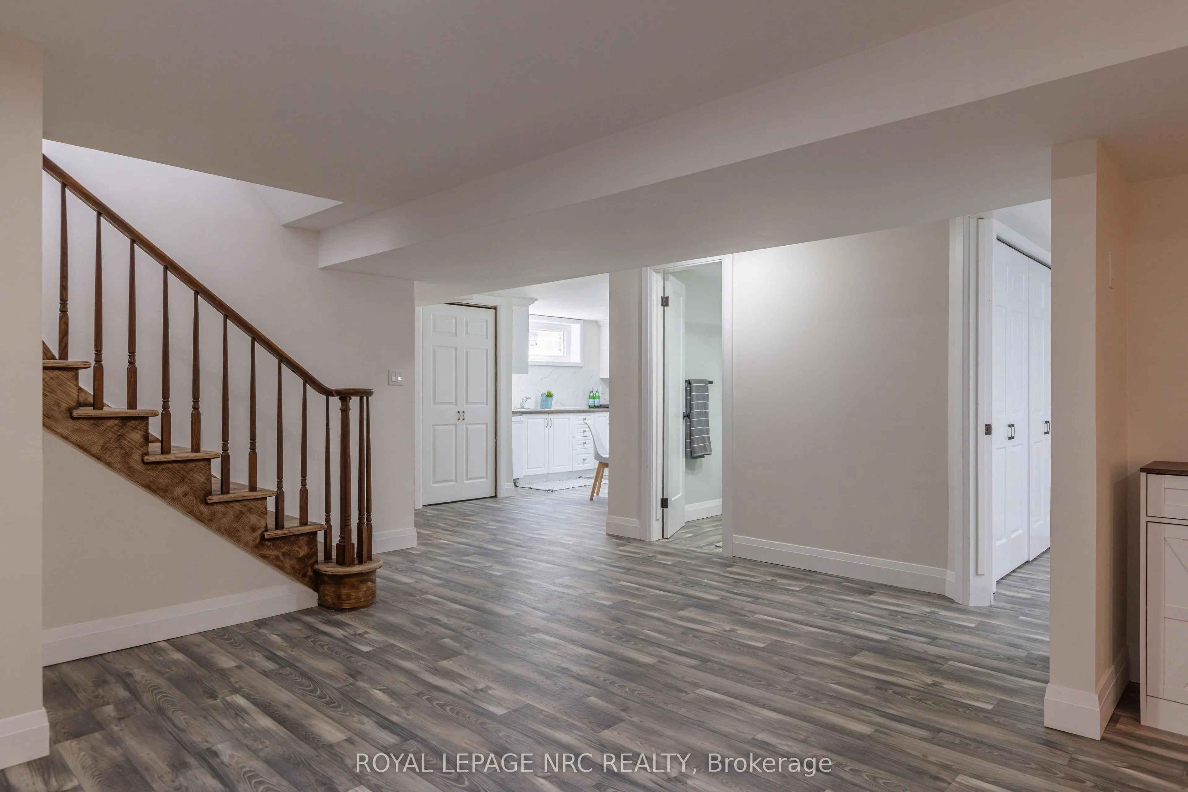 21 Silverdale Drive