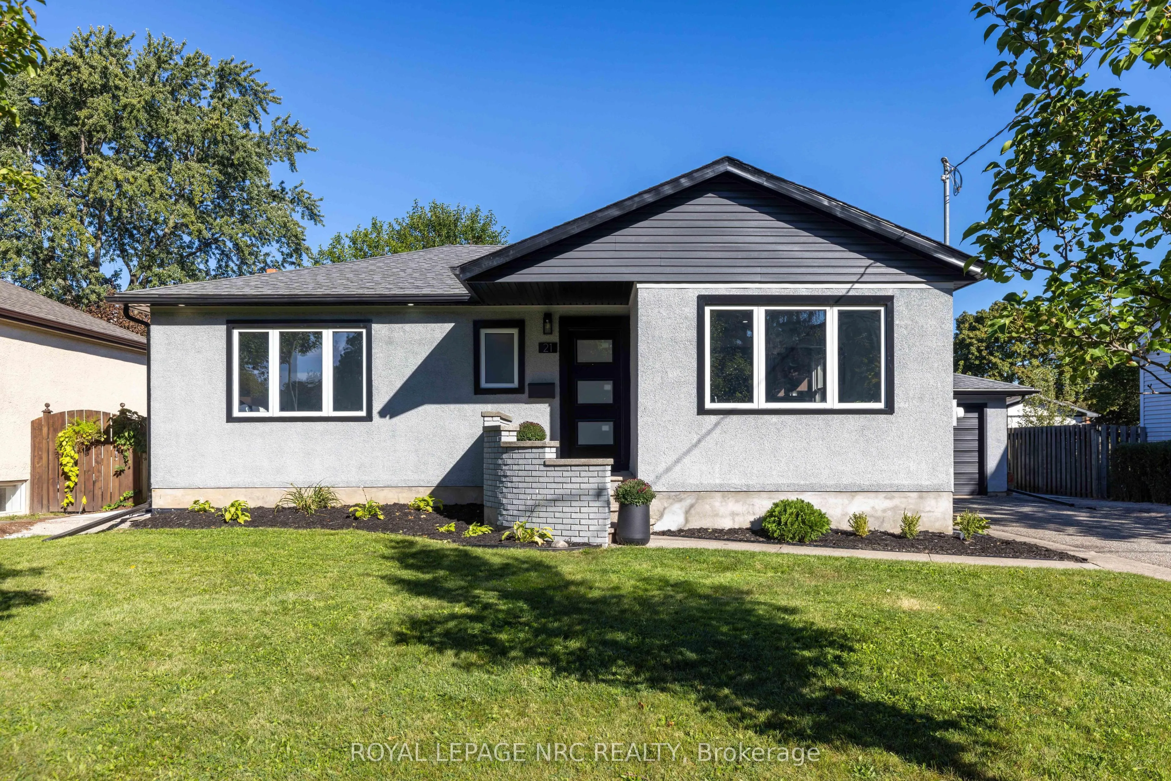 21 Silverdale Drive