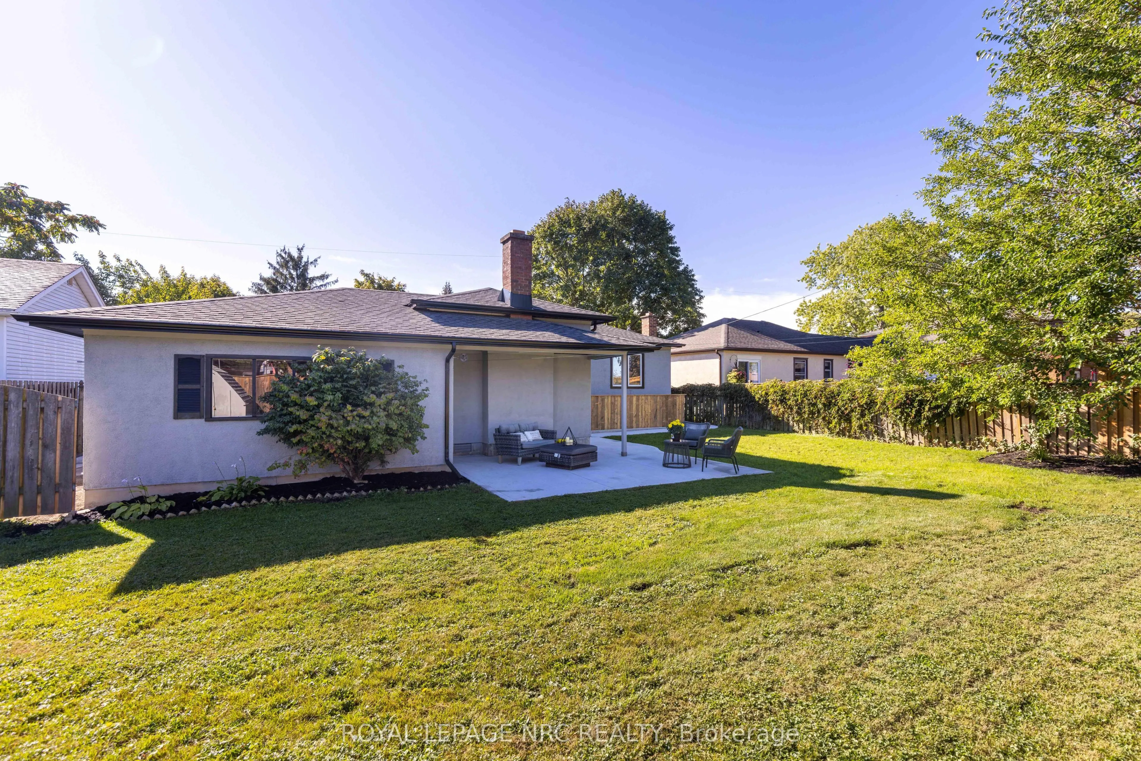 21 Silverdale Drive