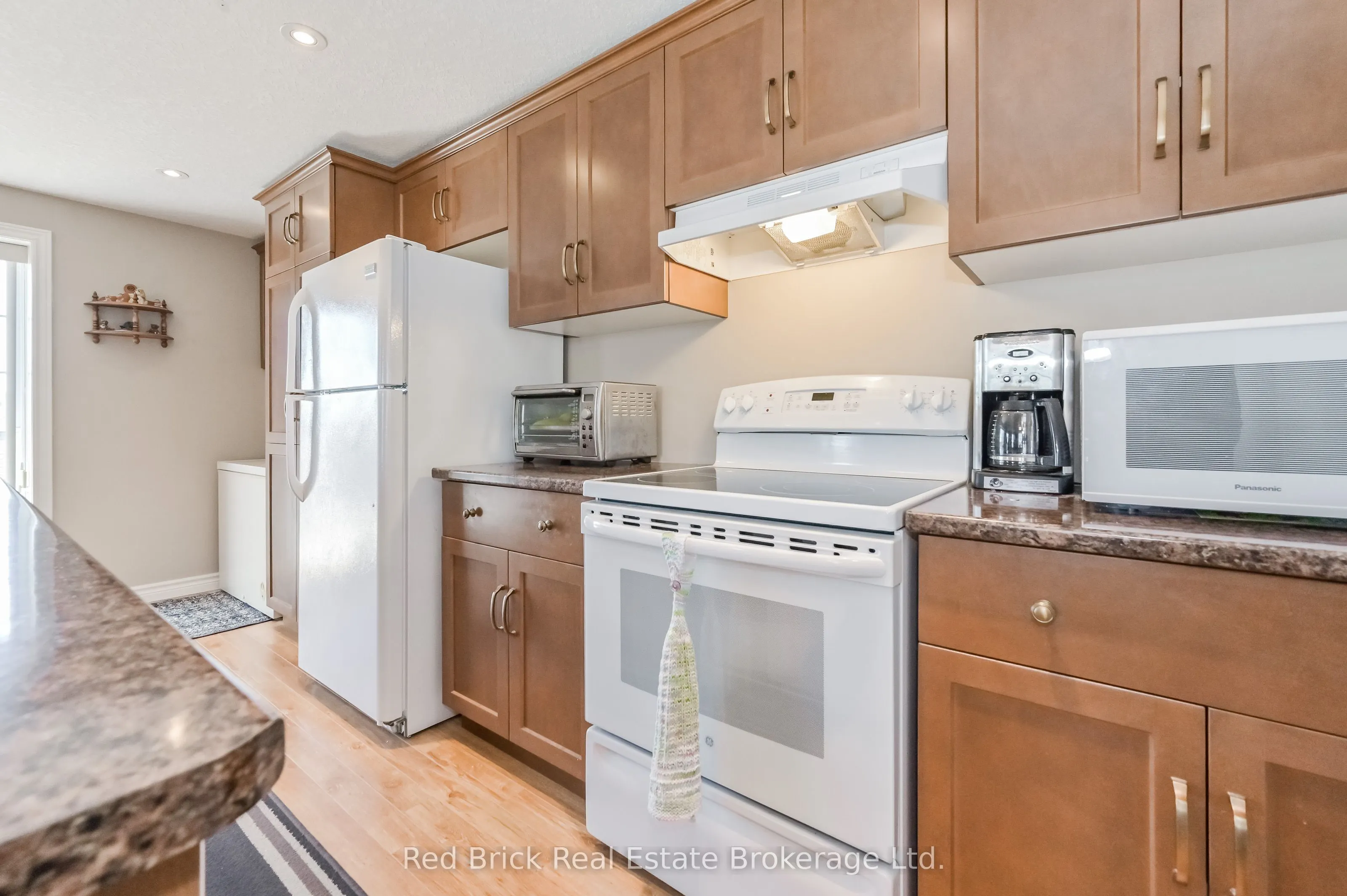 6492 Gerrie Road #207