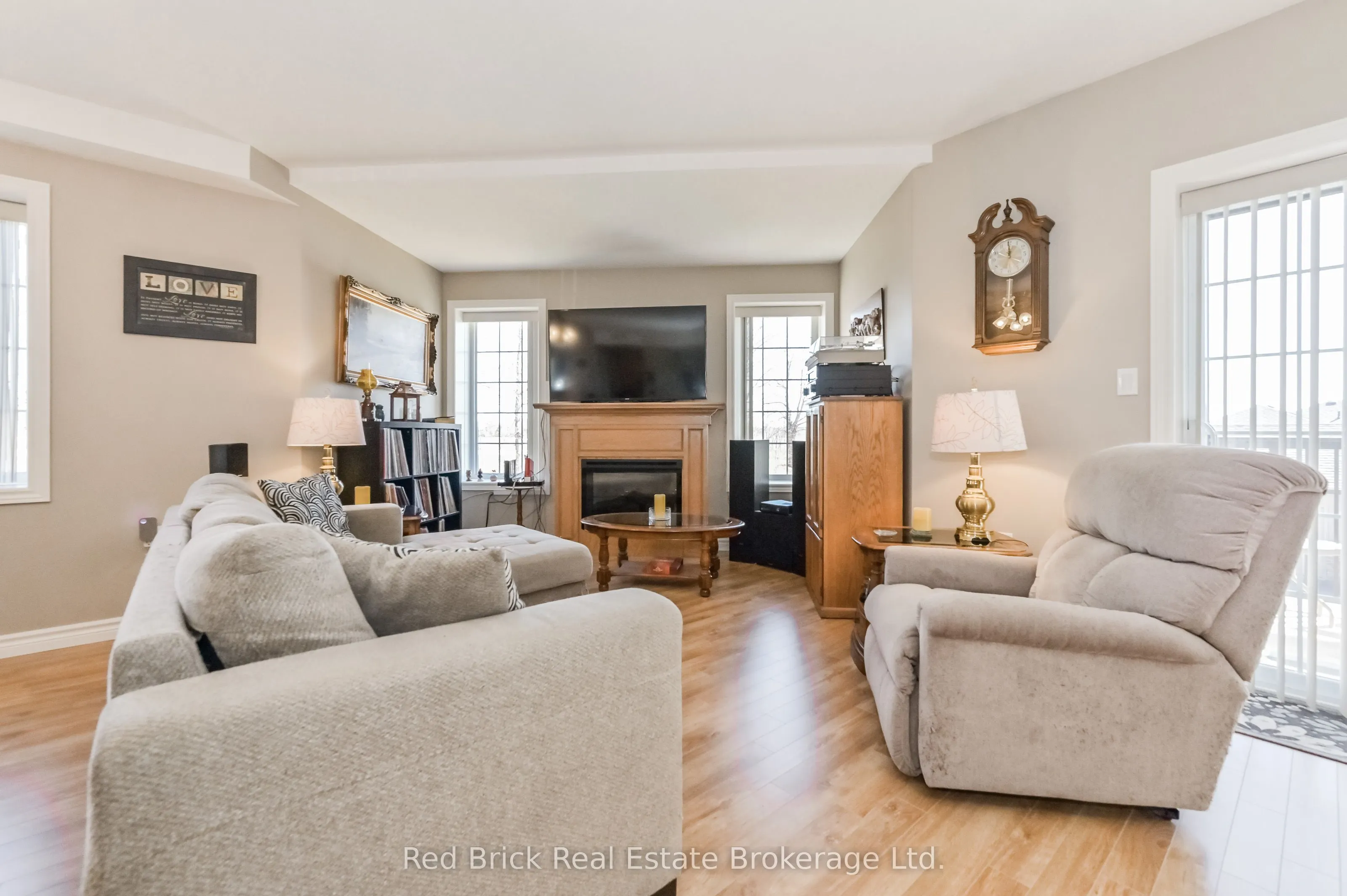 6492 Gerrie Road #207