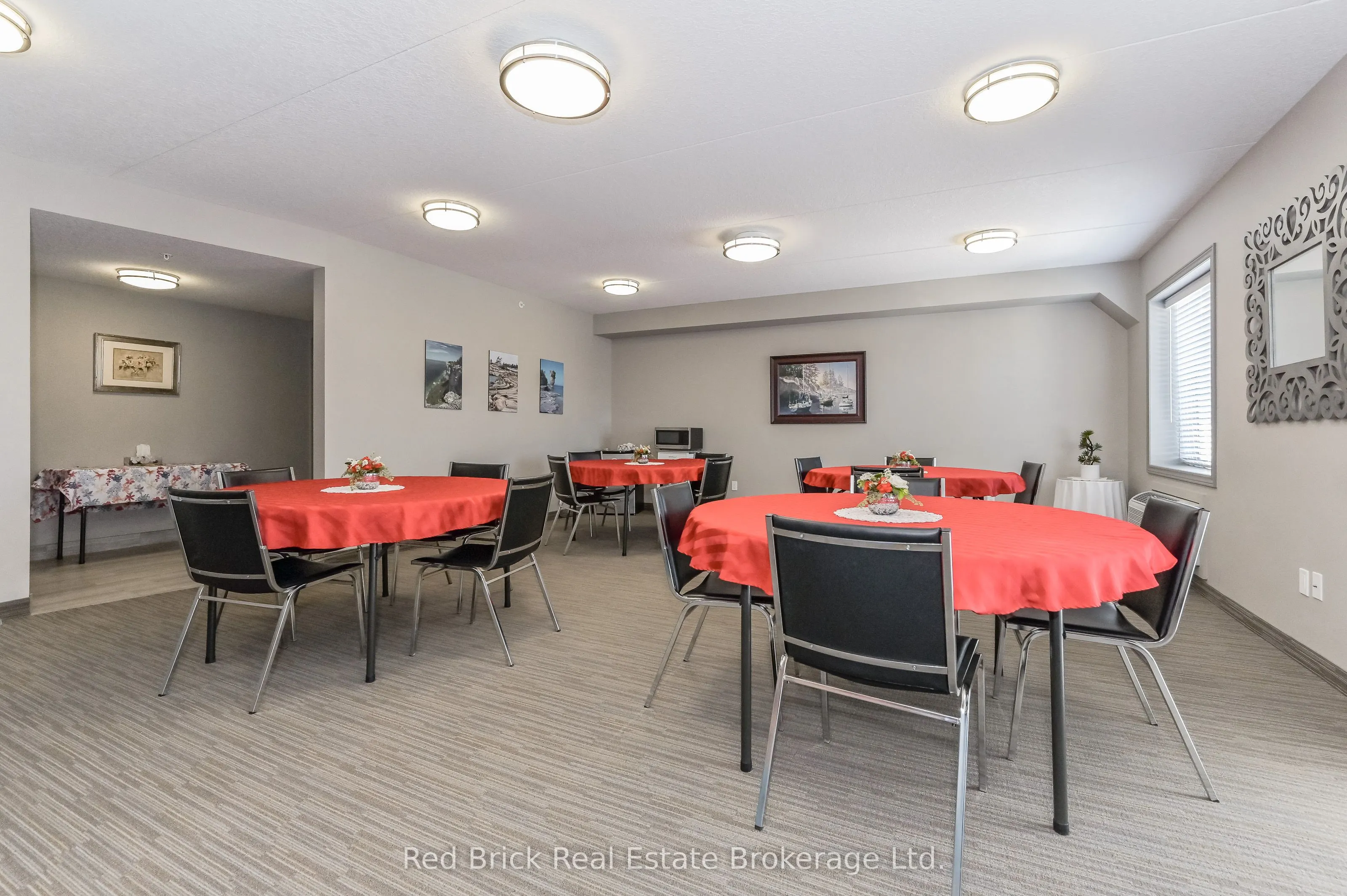 6492 Gerrie Road #207