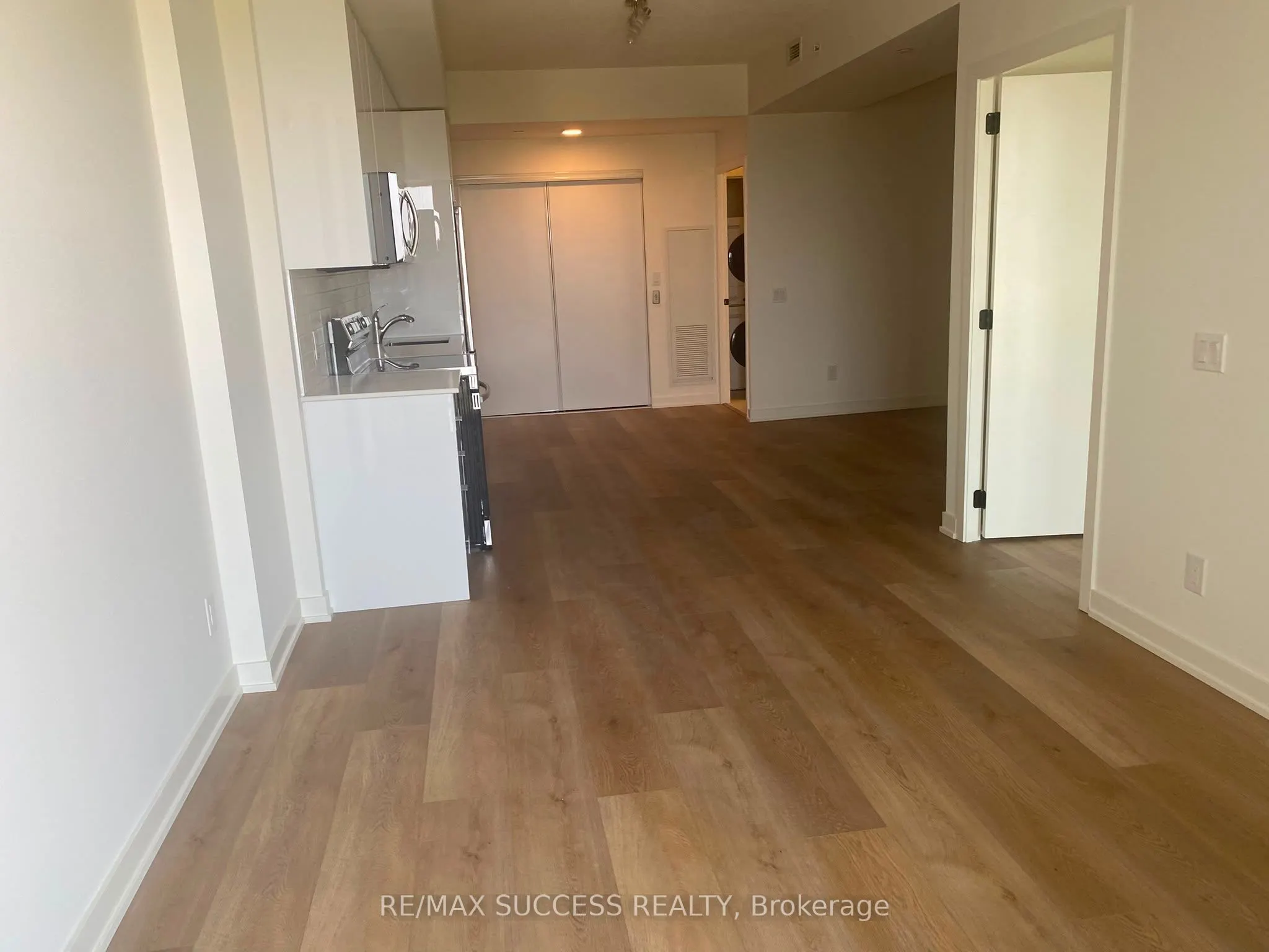 33 Erie Avenue #1203