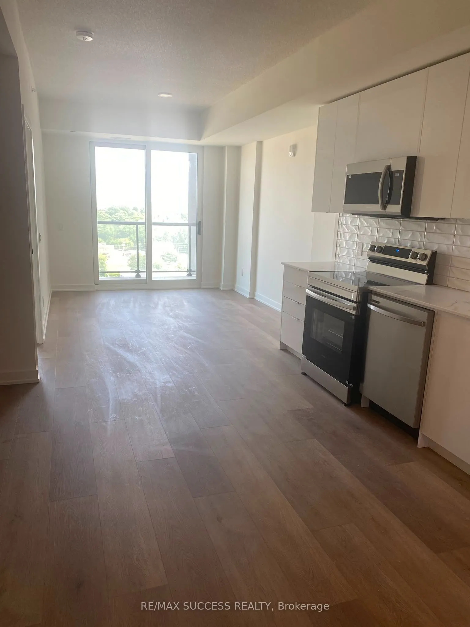 33 Erie Avenue #1203
