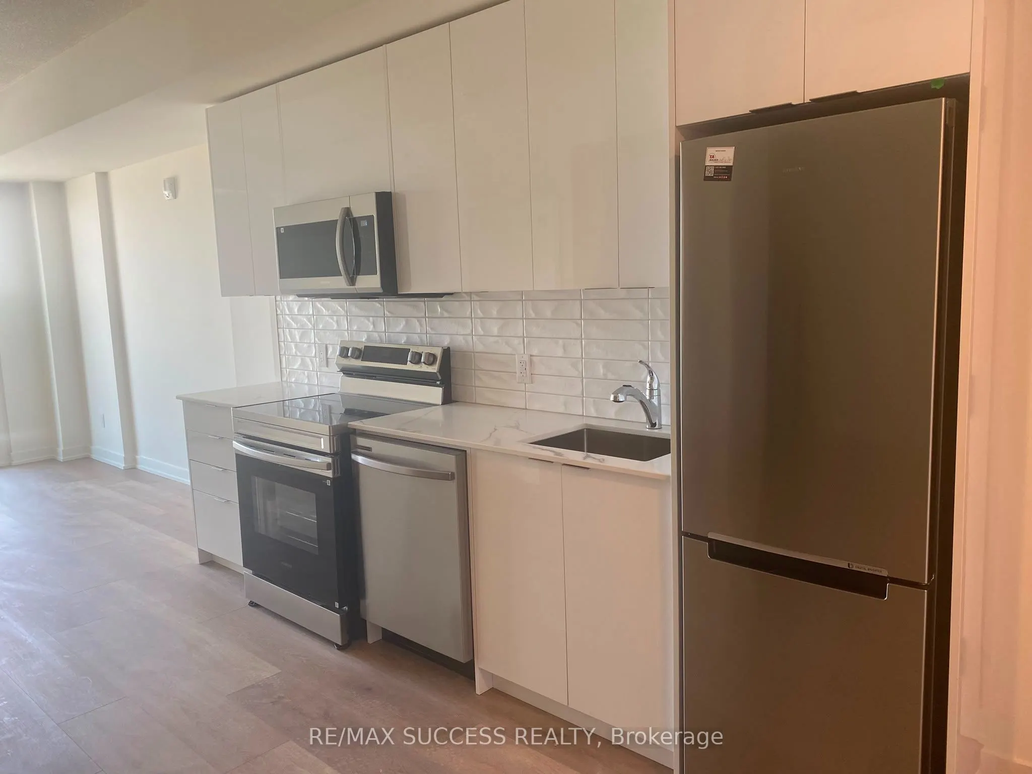 33 Erie Avenue #1203